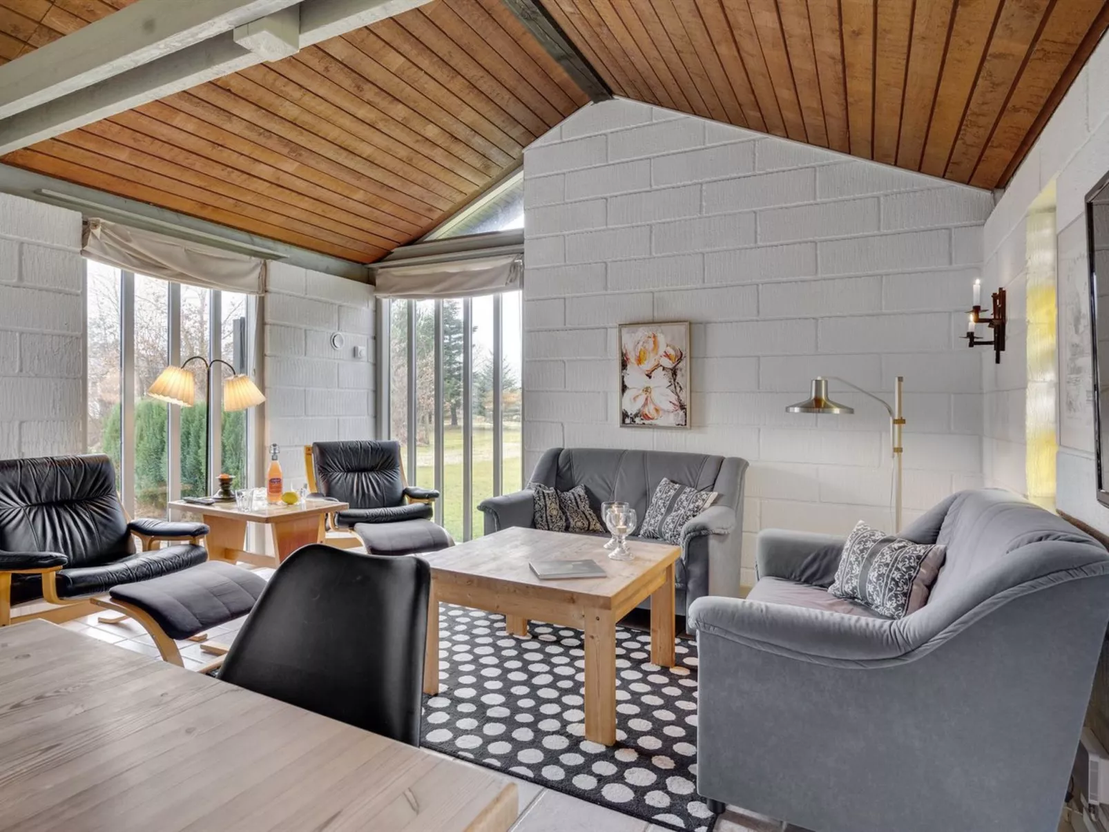 "Raika" - 450m to the fjord-Binnen