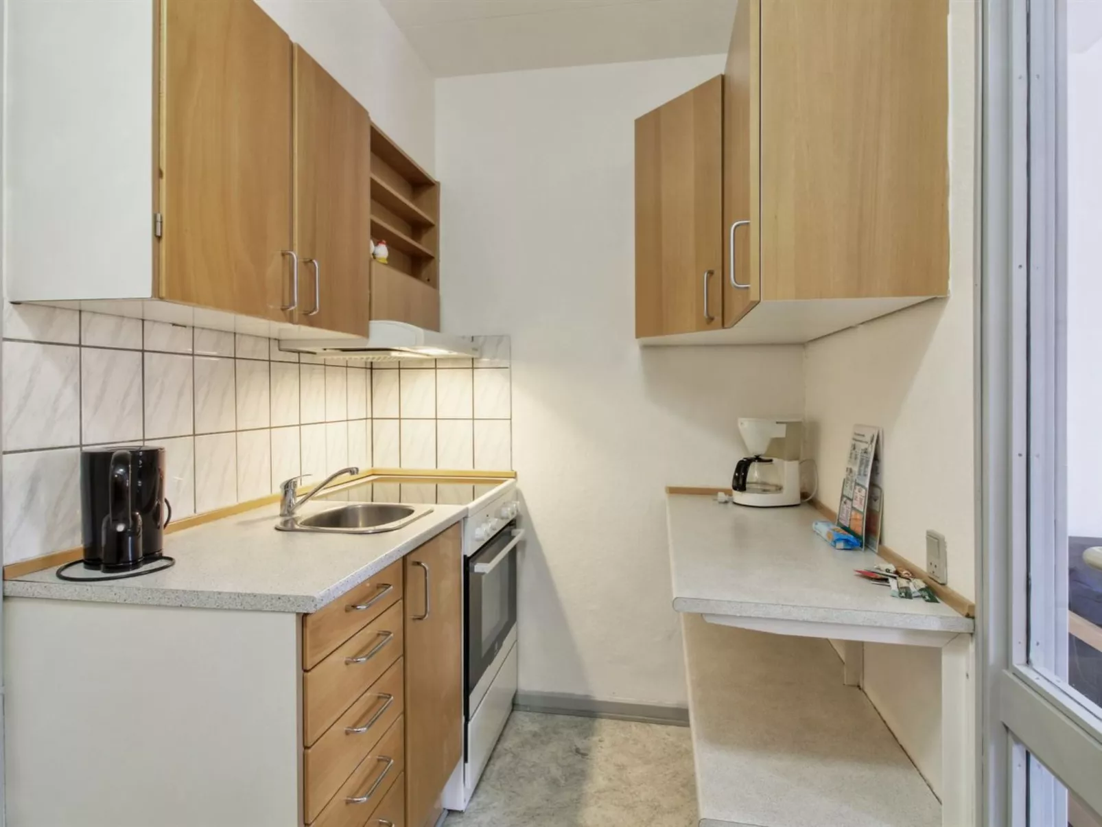 "Herman" - 22km from the sea-Binnen