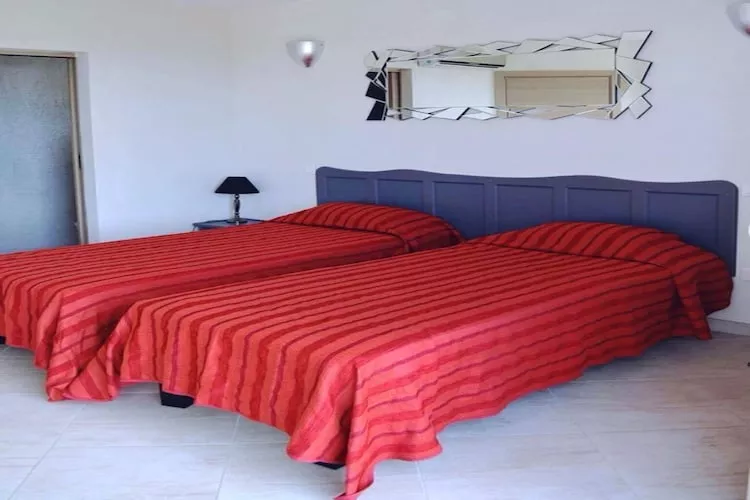 Holiday Villa - Solenzara  // Villa Orizonte