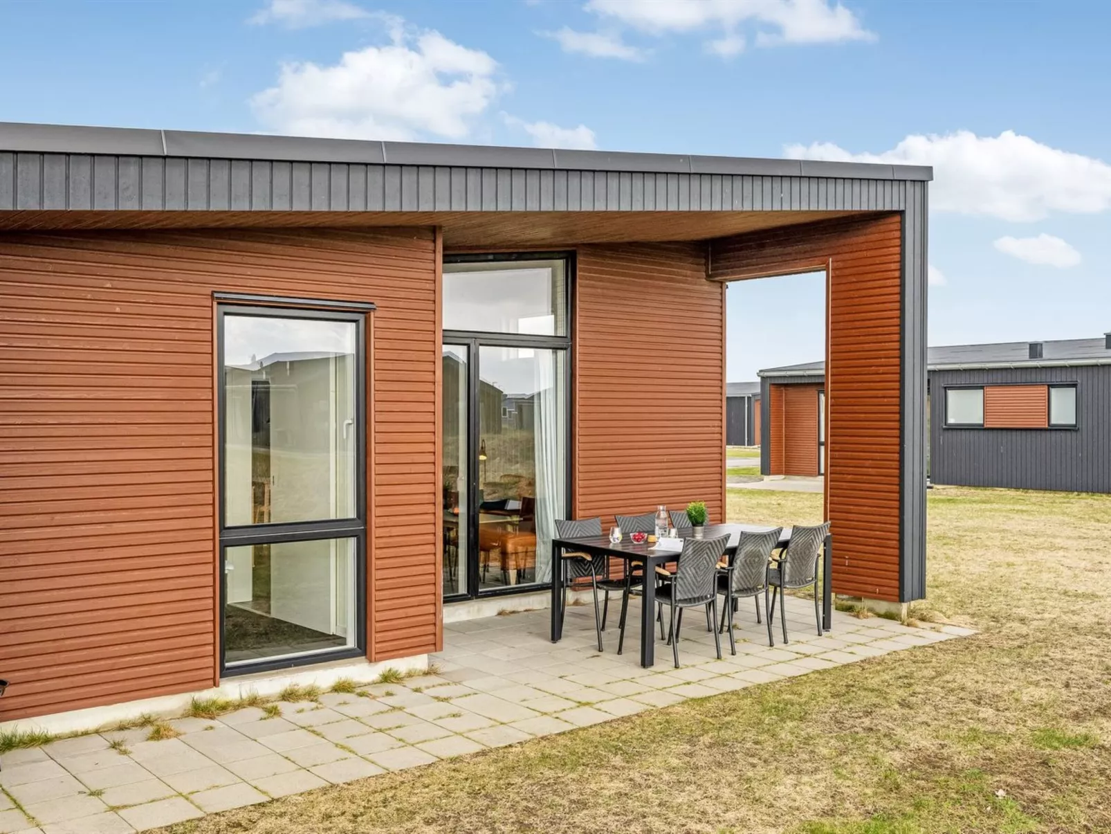 "Ilindenka" - 500m from the sea-Buiten