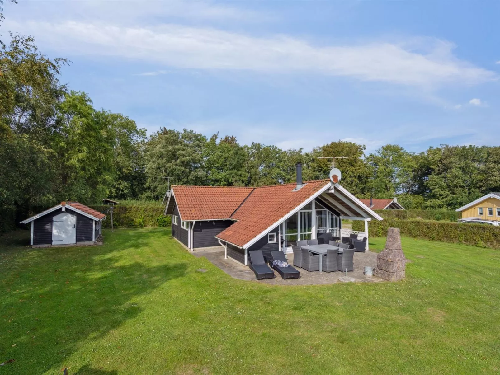 "Frosina" - 300m from the sea-Buiten