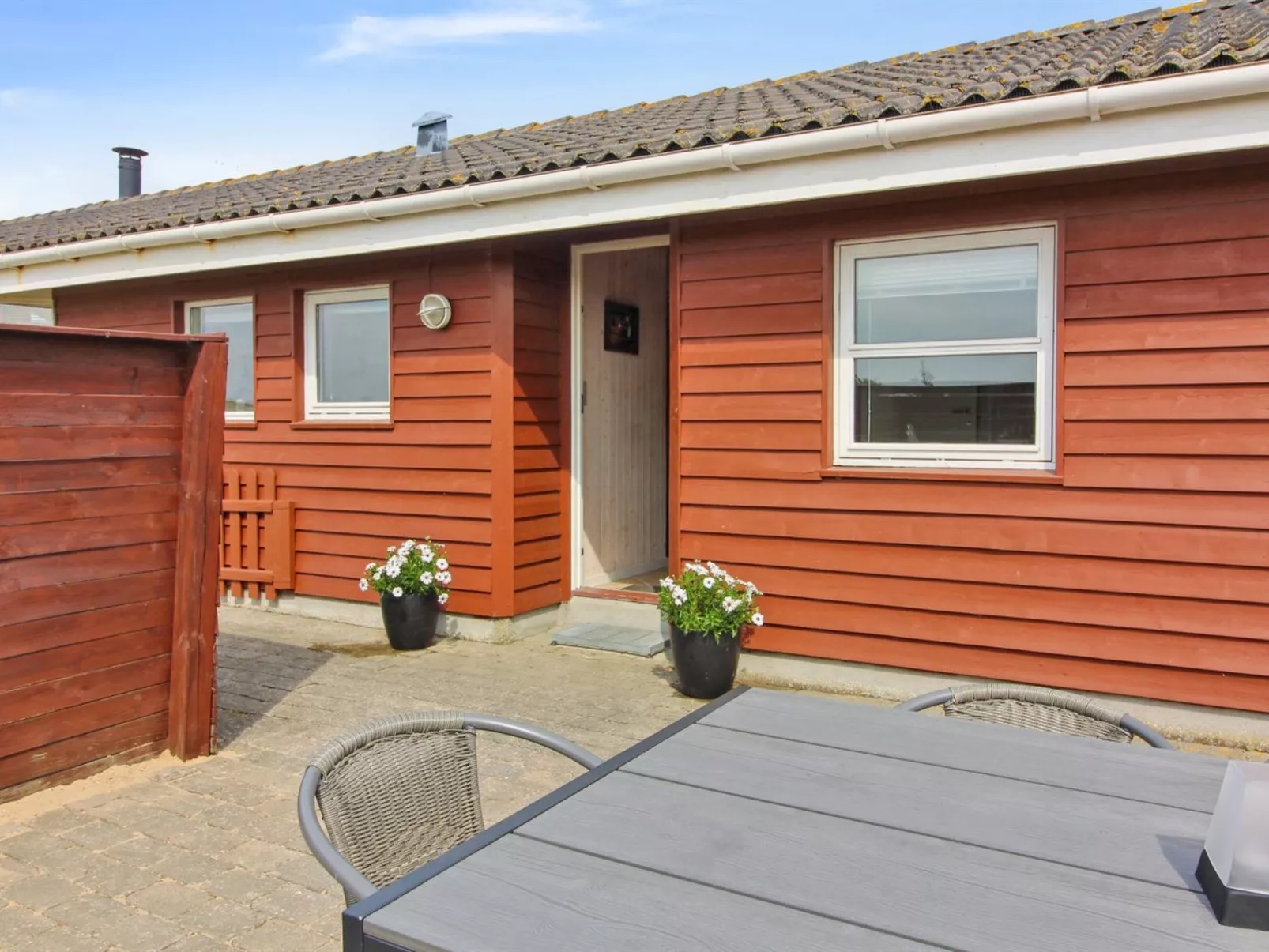 "Zuhra" - 250m from the sea-Buiten