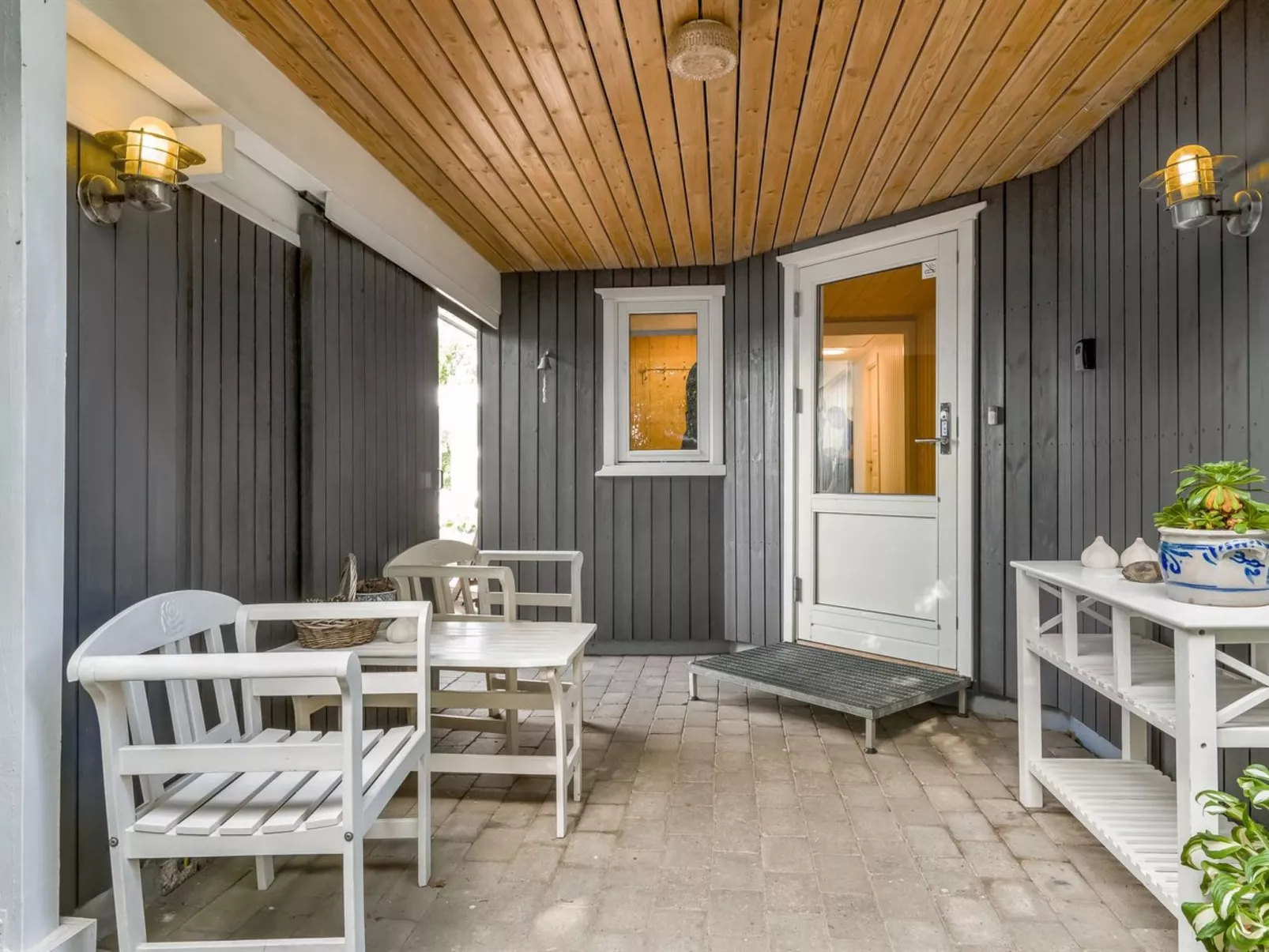 "Waghn" - 800m to the fjord-Buiten