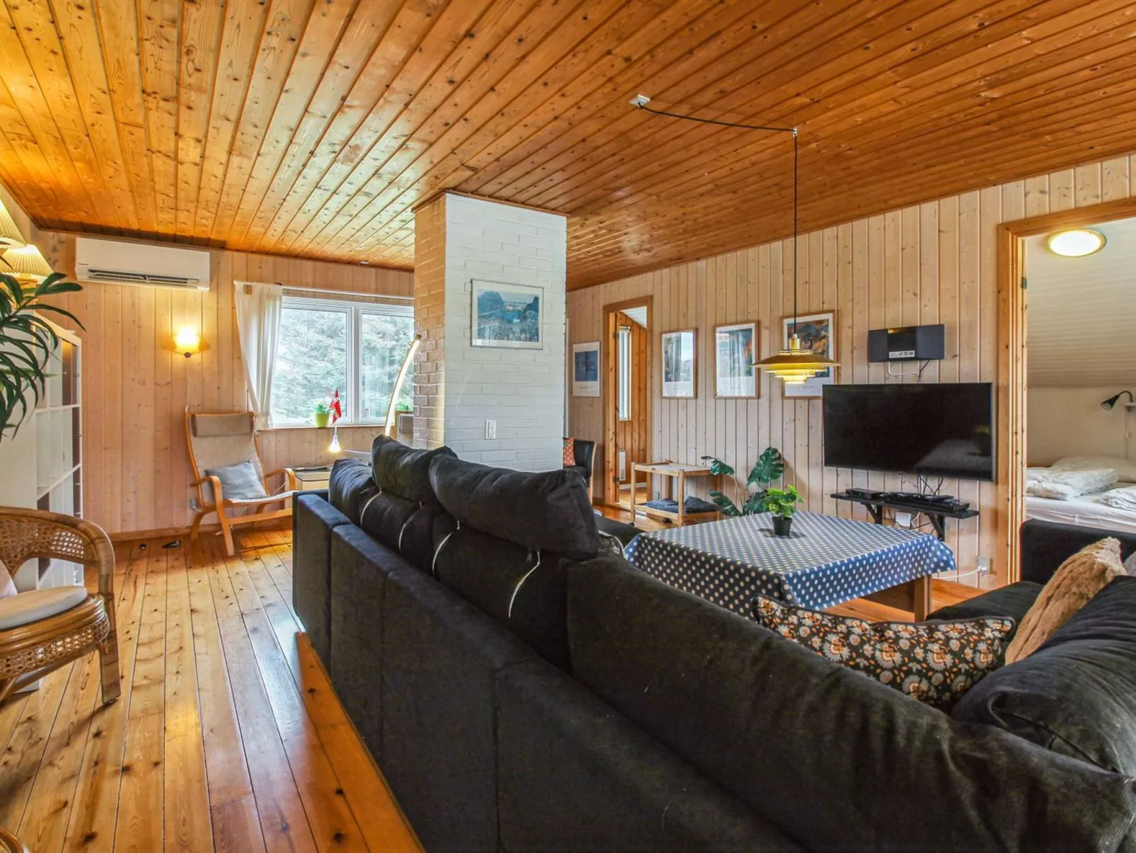 "Frellef" - 491m from the sea-Binnen