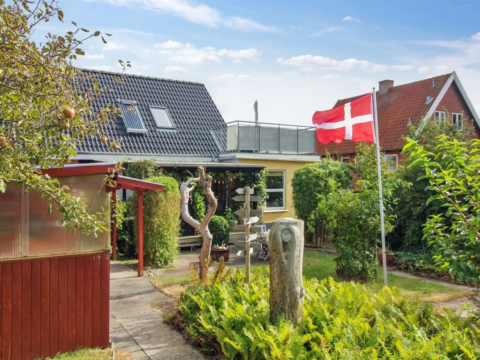 "Thorgny" - 900m from the sea-Binnen