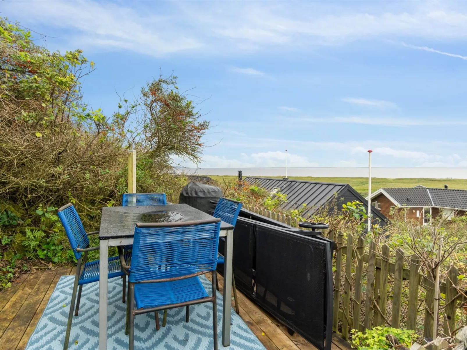 "Benni" - 75m to the fjord-Buiten