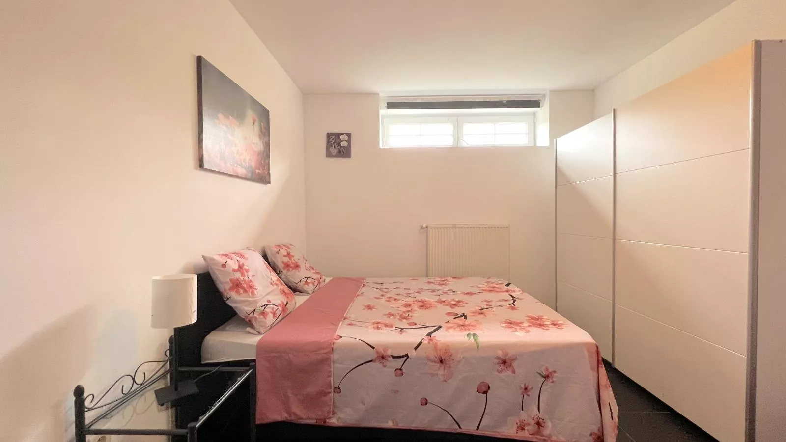 Sur les Thiers-Slaapkamer