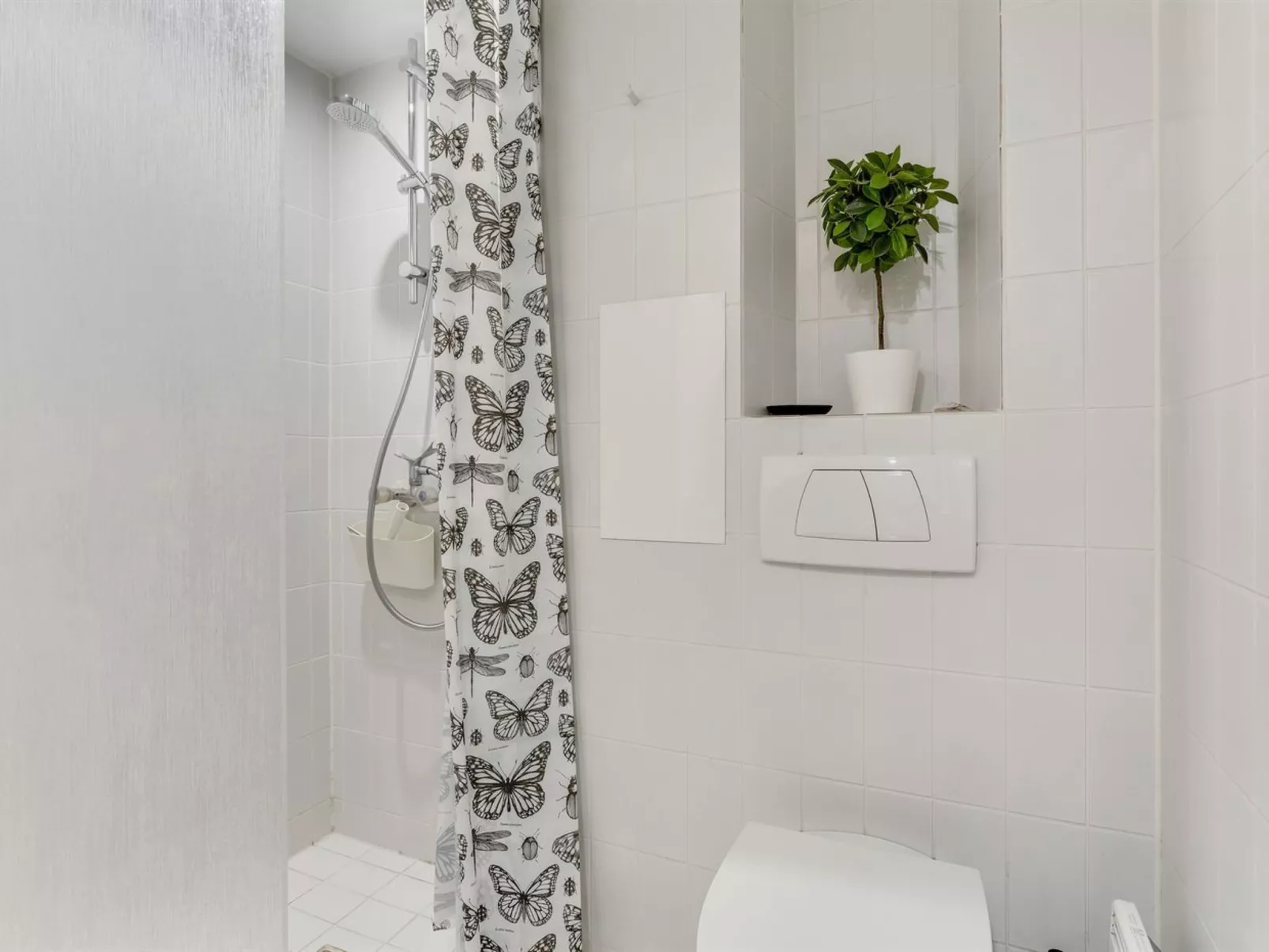 "Naike" - 100m from the sea-Binnen