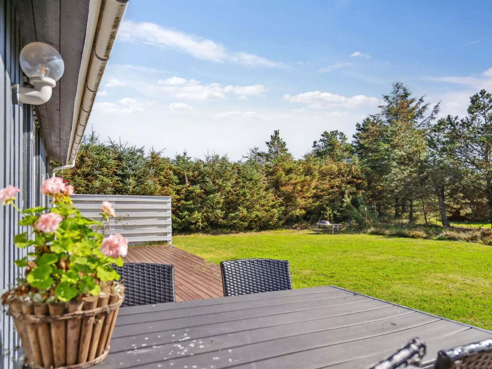 "Anelisa" - 1.2km from the sea-Buiten