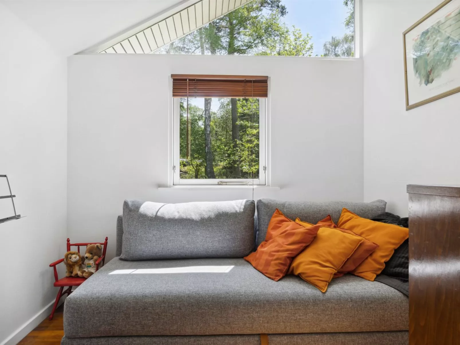 "Amina" - 1.1km from the sea-Binnen