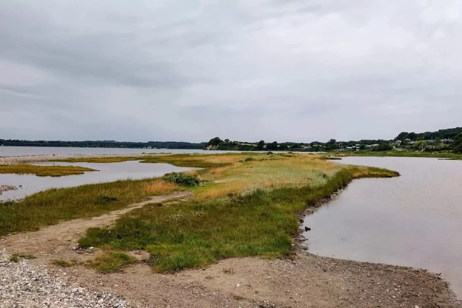 4 sterren vakantie huis in Rønde-By Traum-Waterzicht