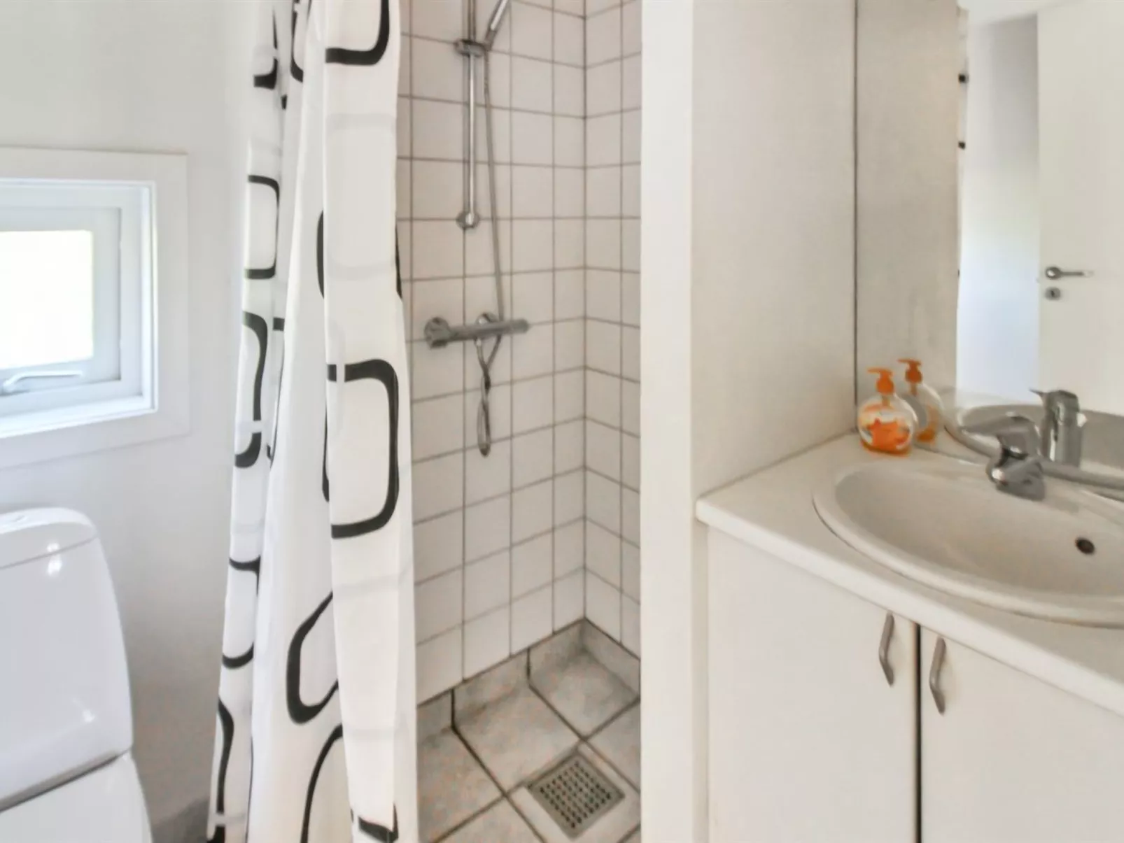 "Fredrike" - 500m from the sea-Binnen