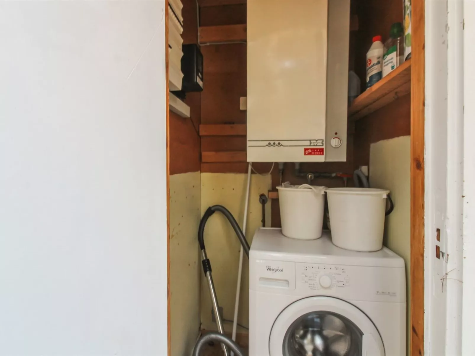 "Vasil" - 1.2km from the sea-Binnen