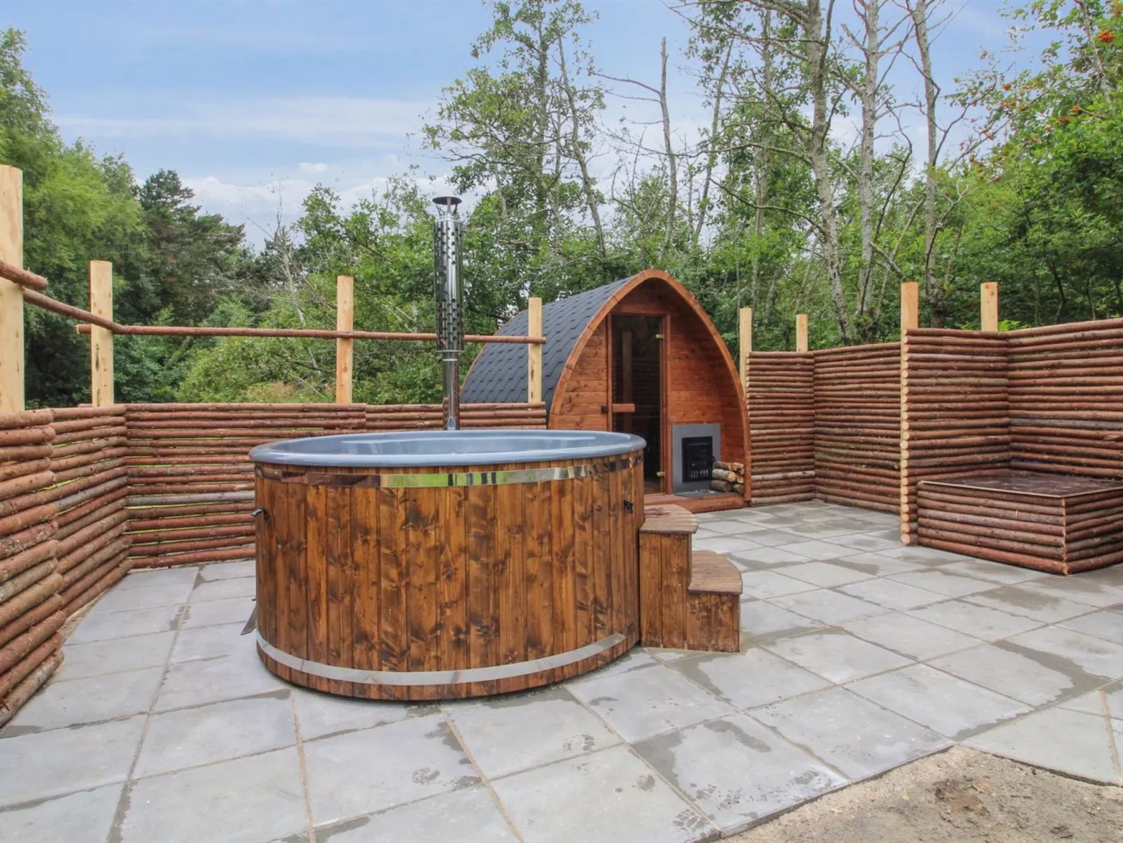 &quot;Hila&quot;-Binnen