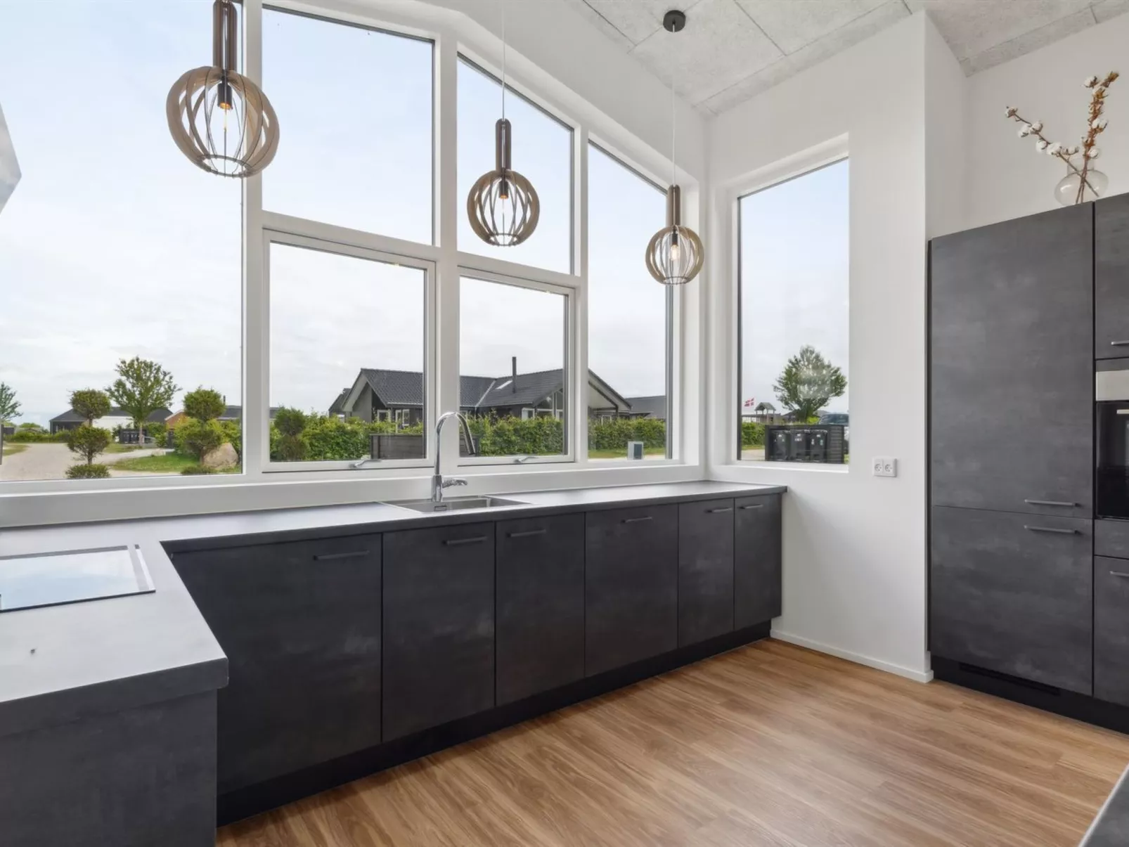 "Nissine" - 300m from the sea-Binnen