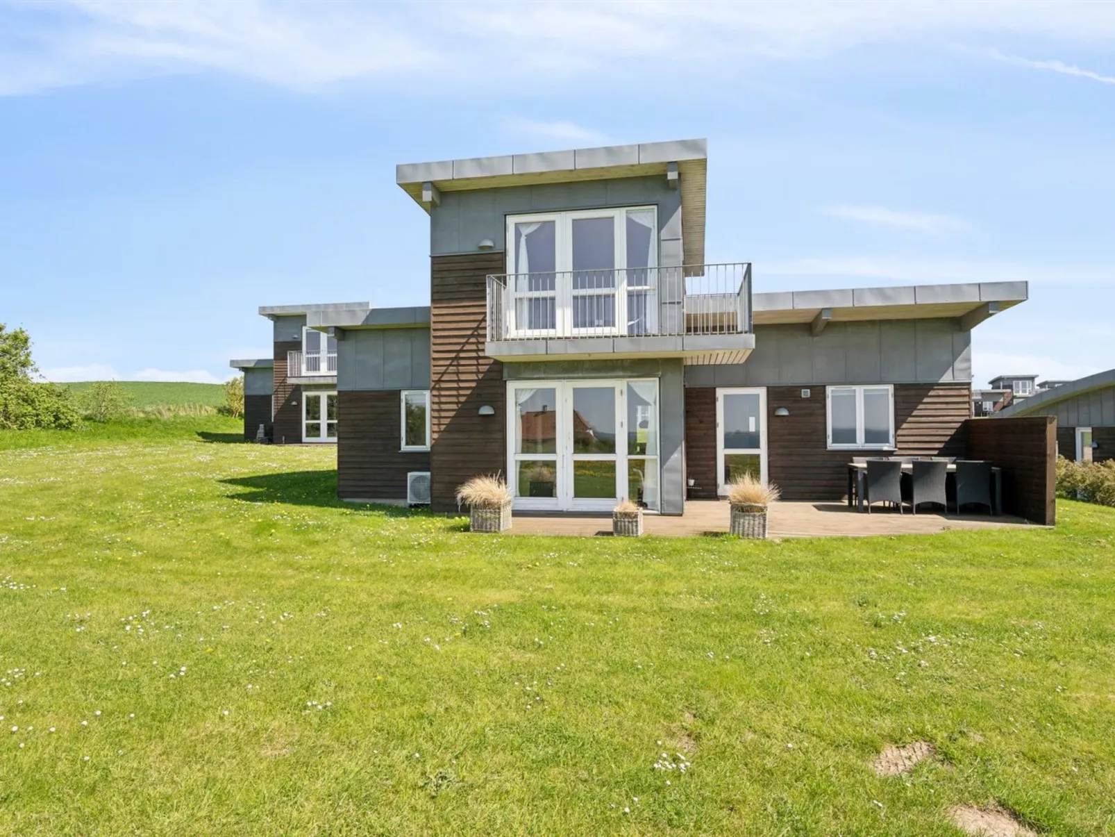 "Halvor" - 275m from the sea-Buiten