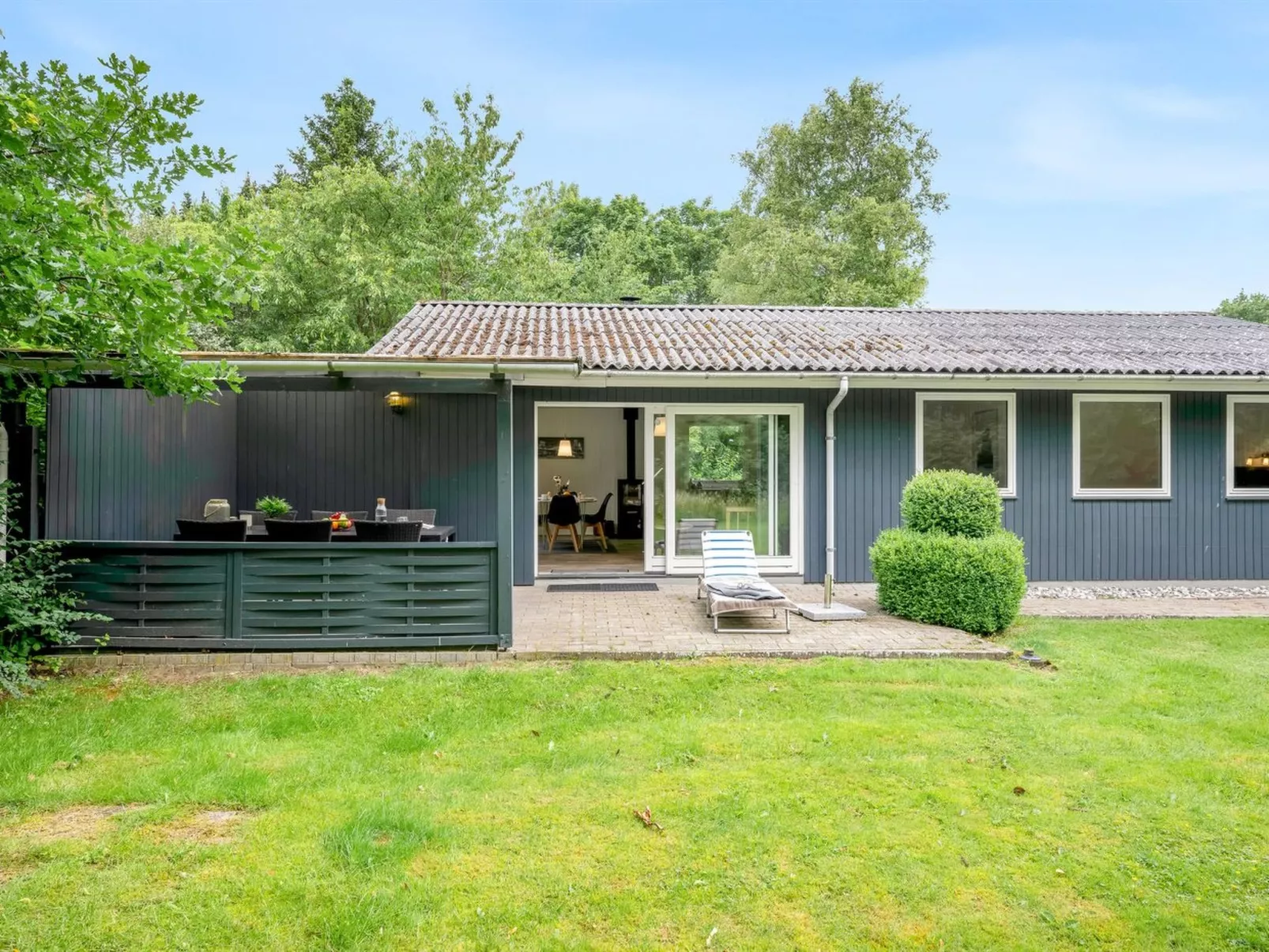 "Tancred" - 30km from the sea-Buiten