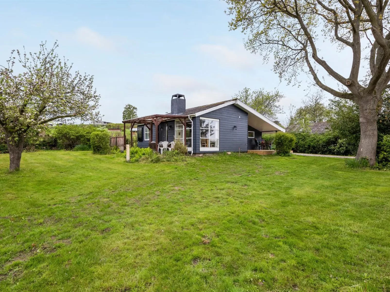 "Venla" - 150m from the sea-Buiten