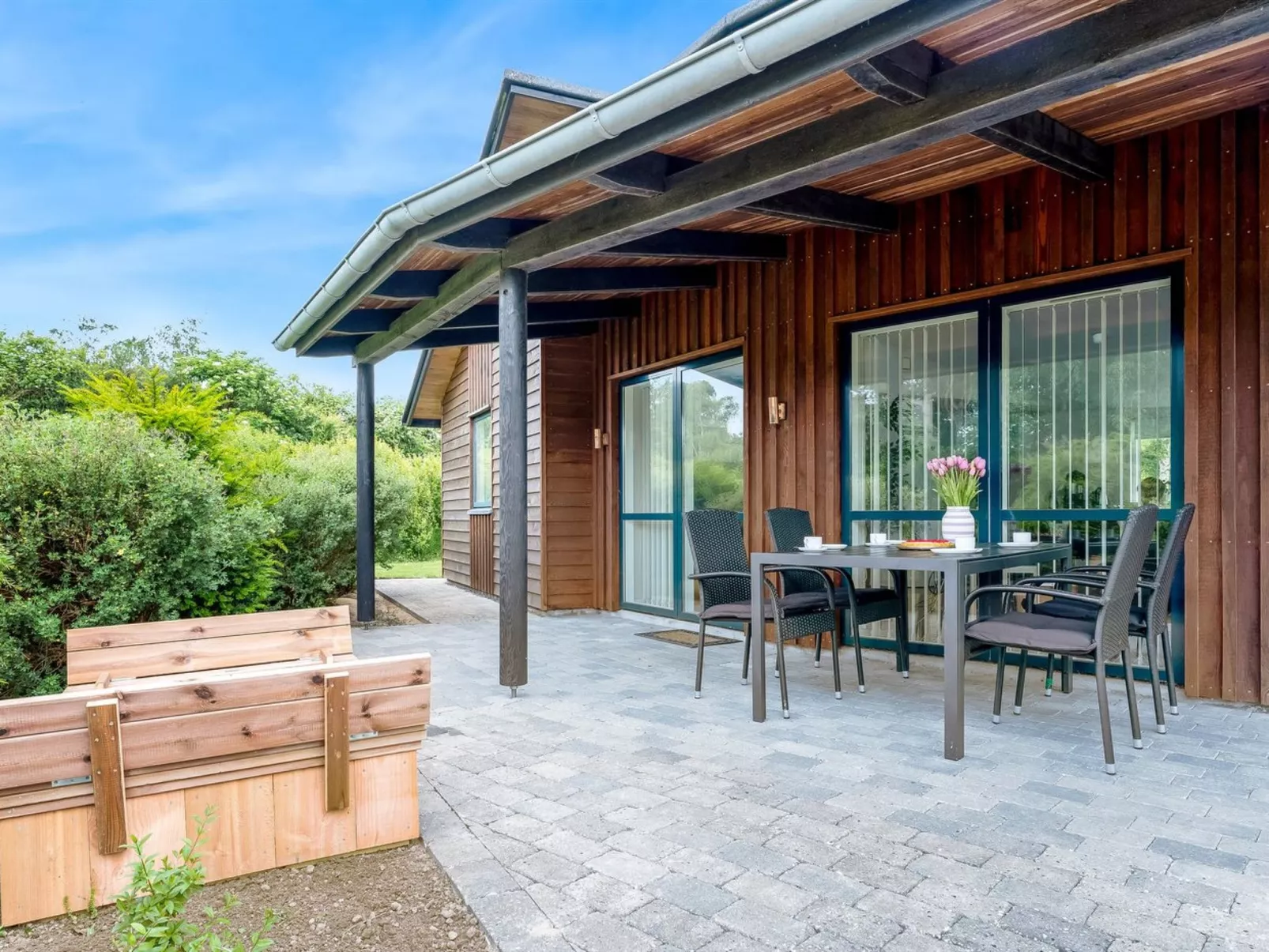 "Zuhra" - 250m from the sea-Buiten