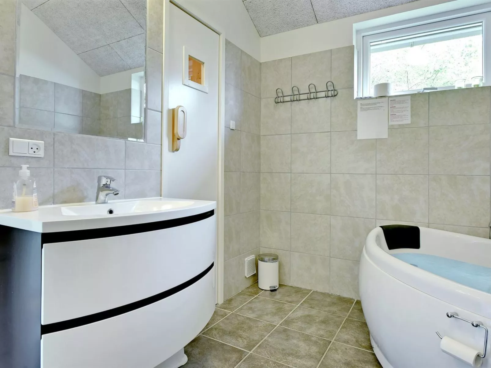 "Talida" - 12km from the sea-Binnen