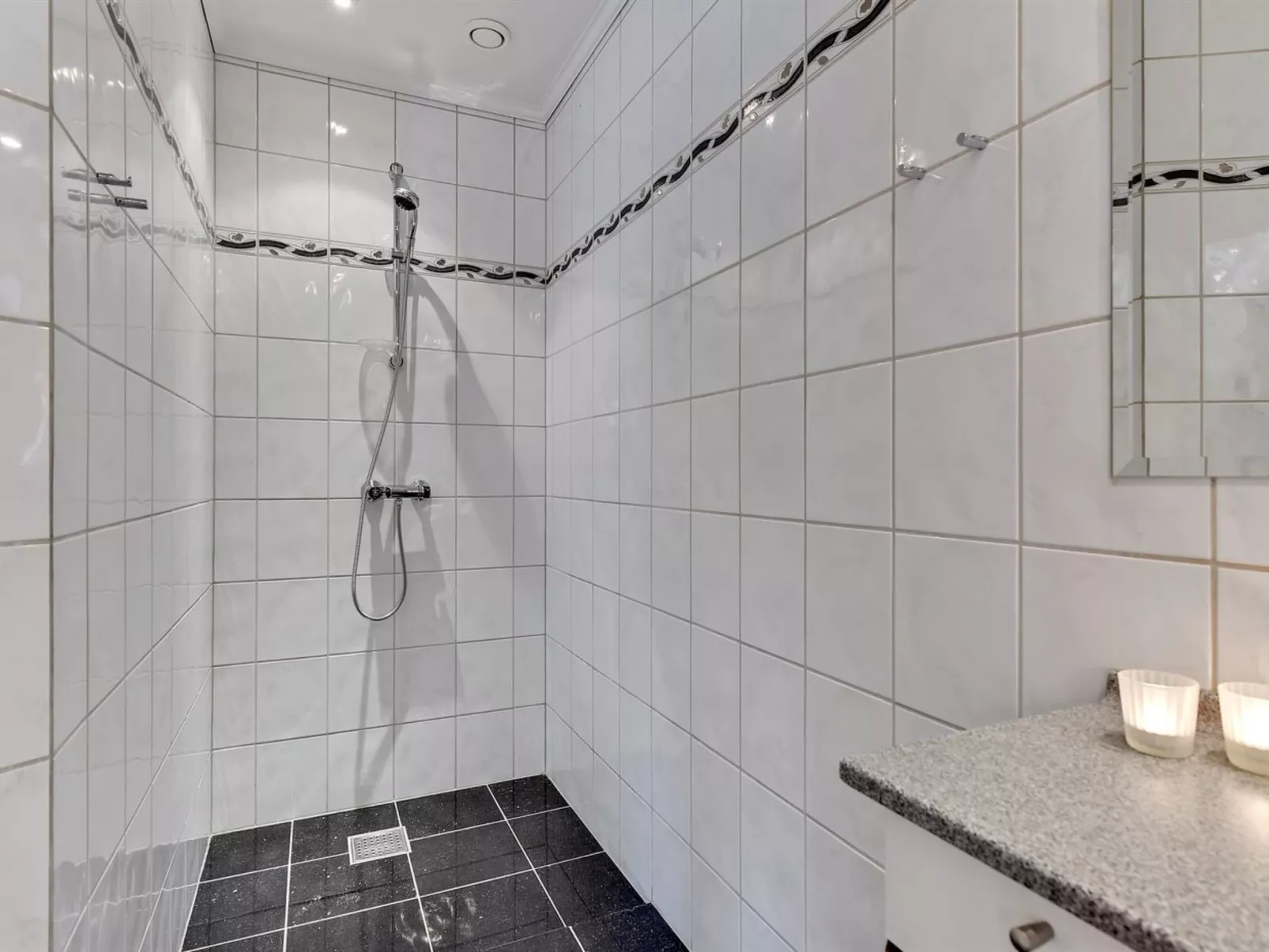 "Alfredine" - 1km from the sea-Binnen