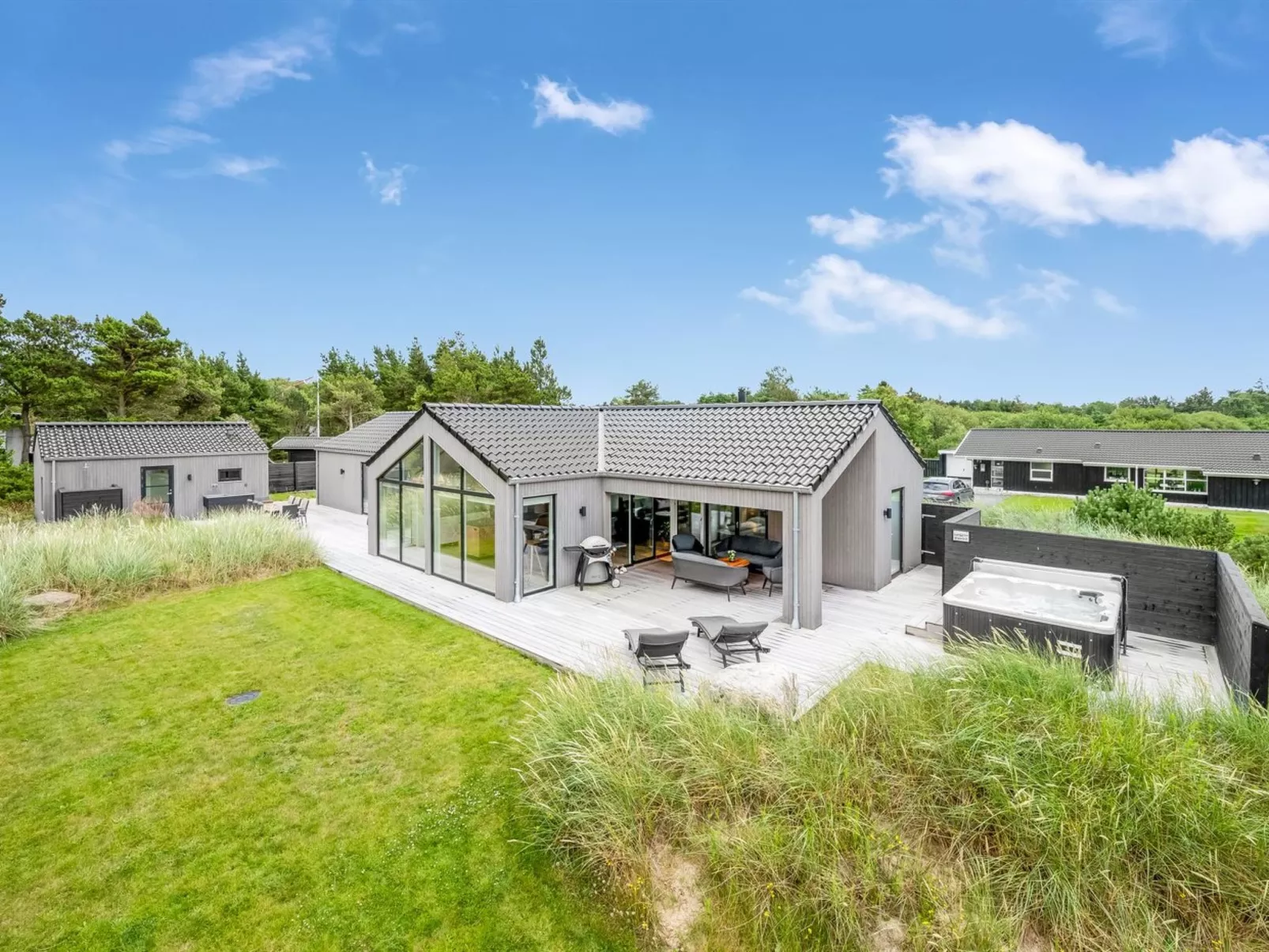 "Antonette" - 1.8km from the sea-Buiten