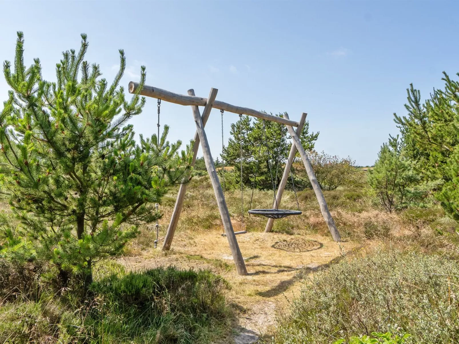 "Sine" - 500m from the sea-Buiten