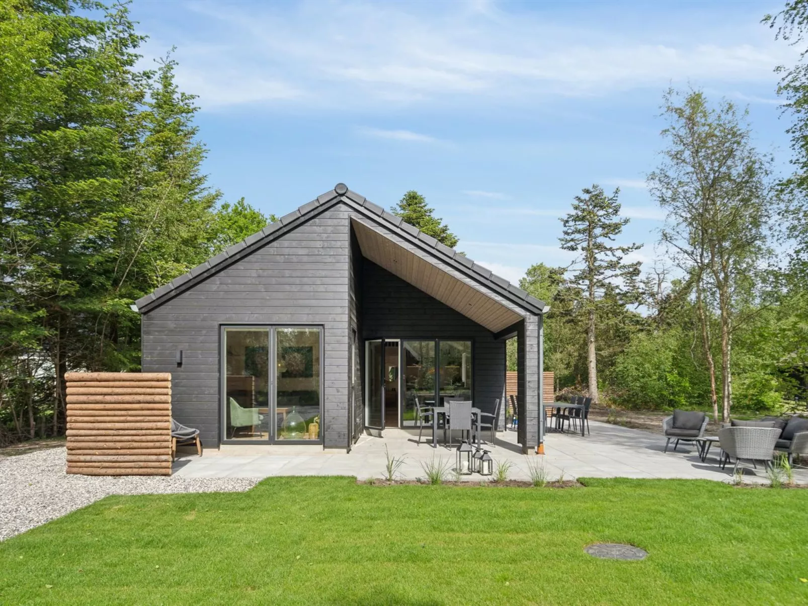 "Laina" - 250m from the sea-Buiten