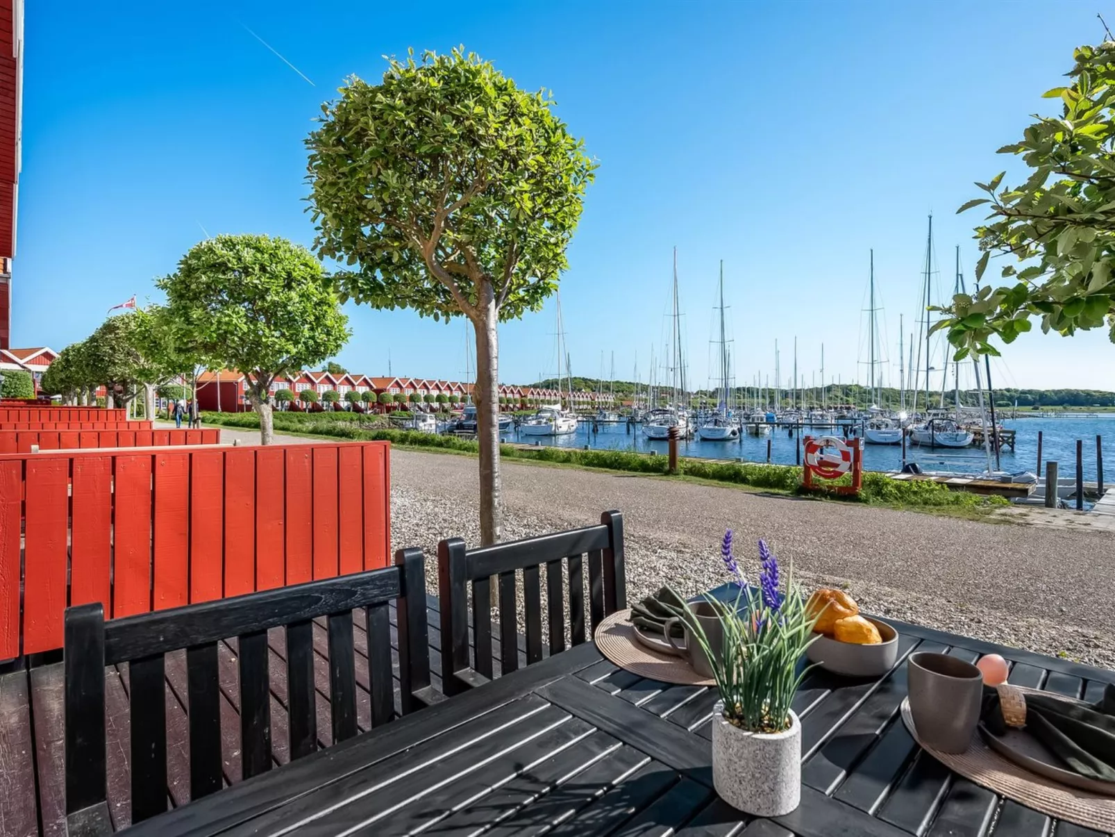 "Ethly" - 10m from the sea-Buiten