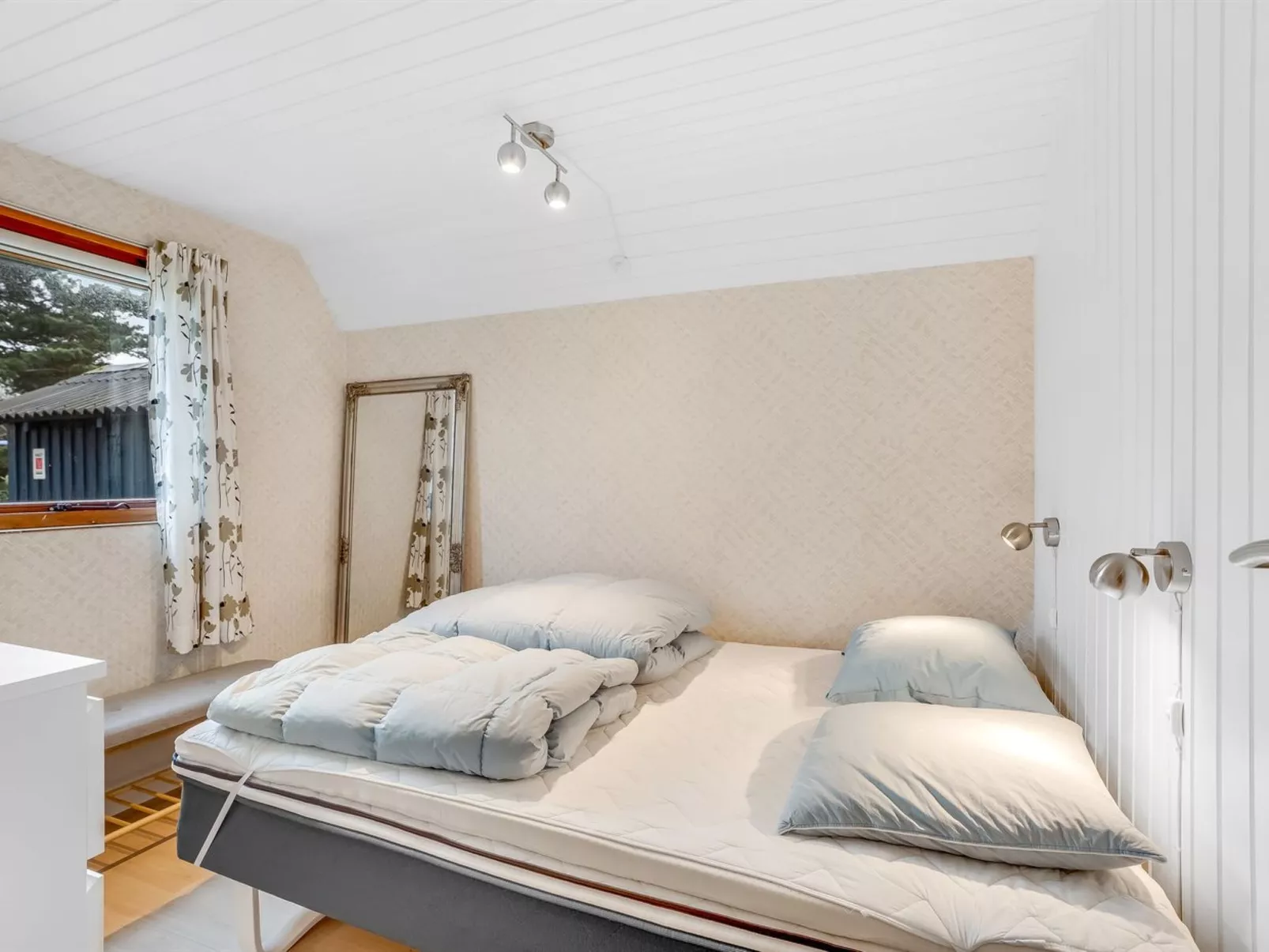 "Fredger" - 450m from the sea-Binnen