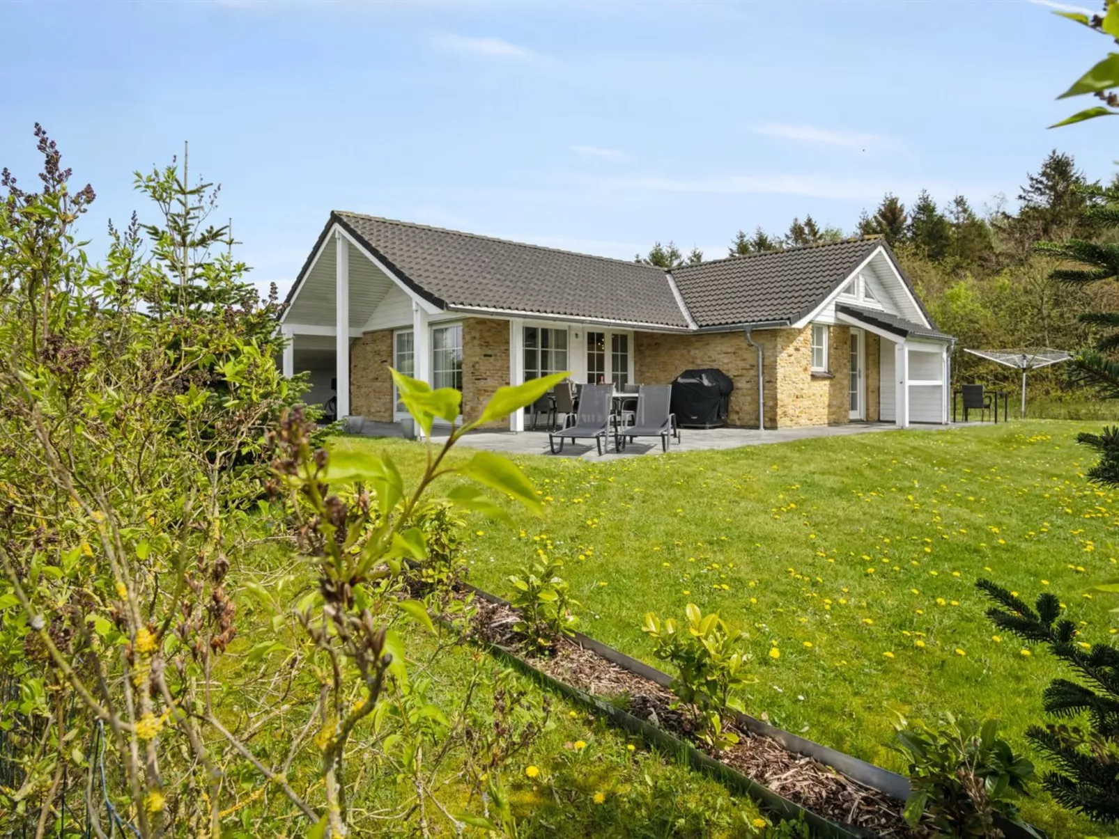 "Sippora" - 29km from the sea-Buiten