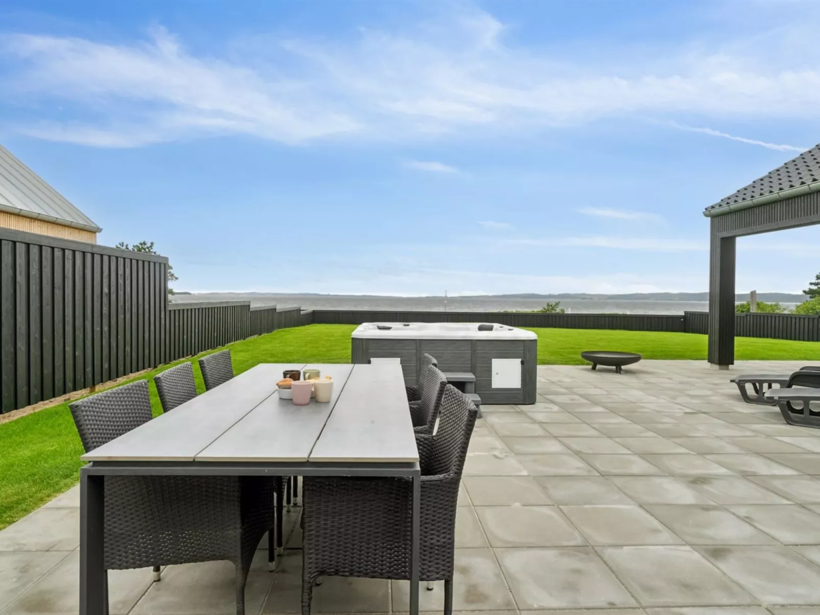 "Straale" - 50m from the sea-Buiten