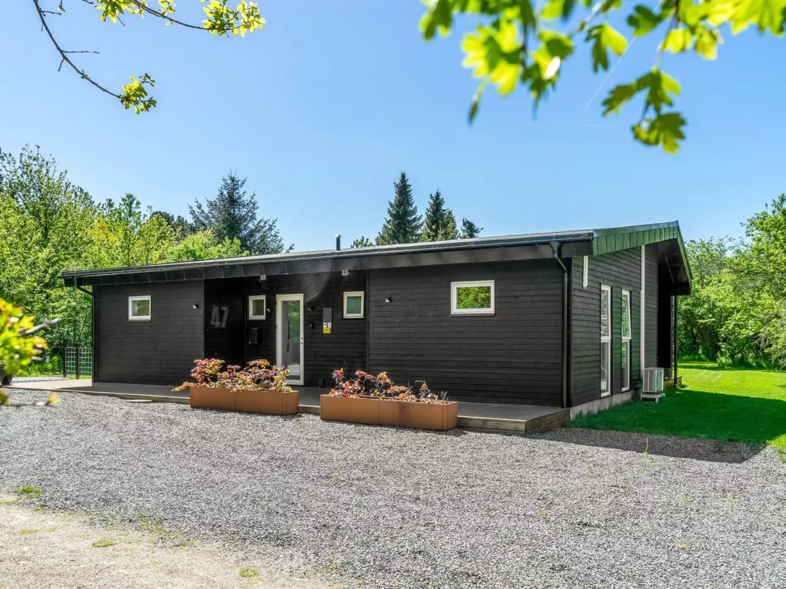 "Melina" - 900m to the fjord-Buiten