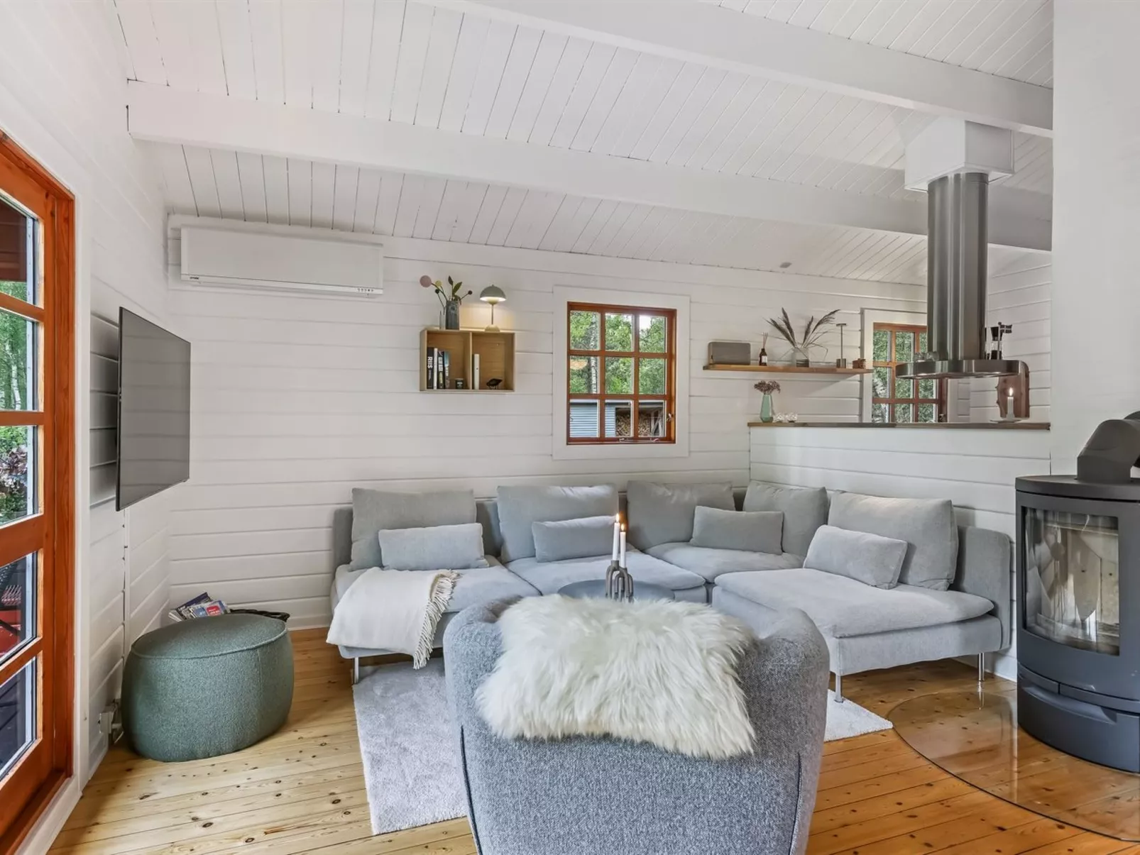 "Barthi" - 1.6km from the sea-Binnen