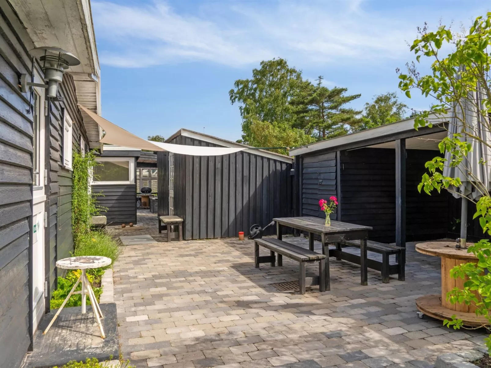 "Antonie" - 700m from the sea-Buiten