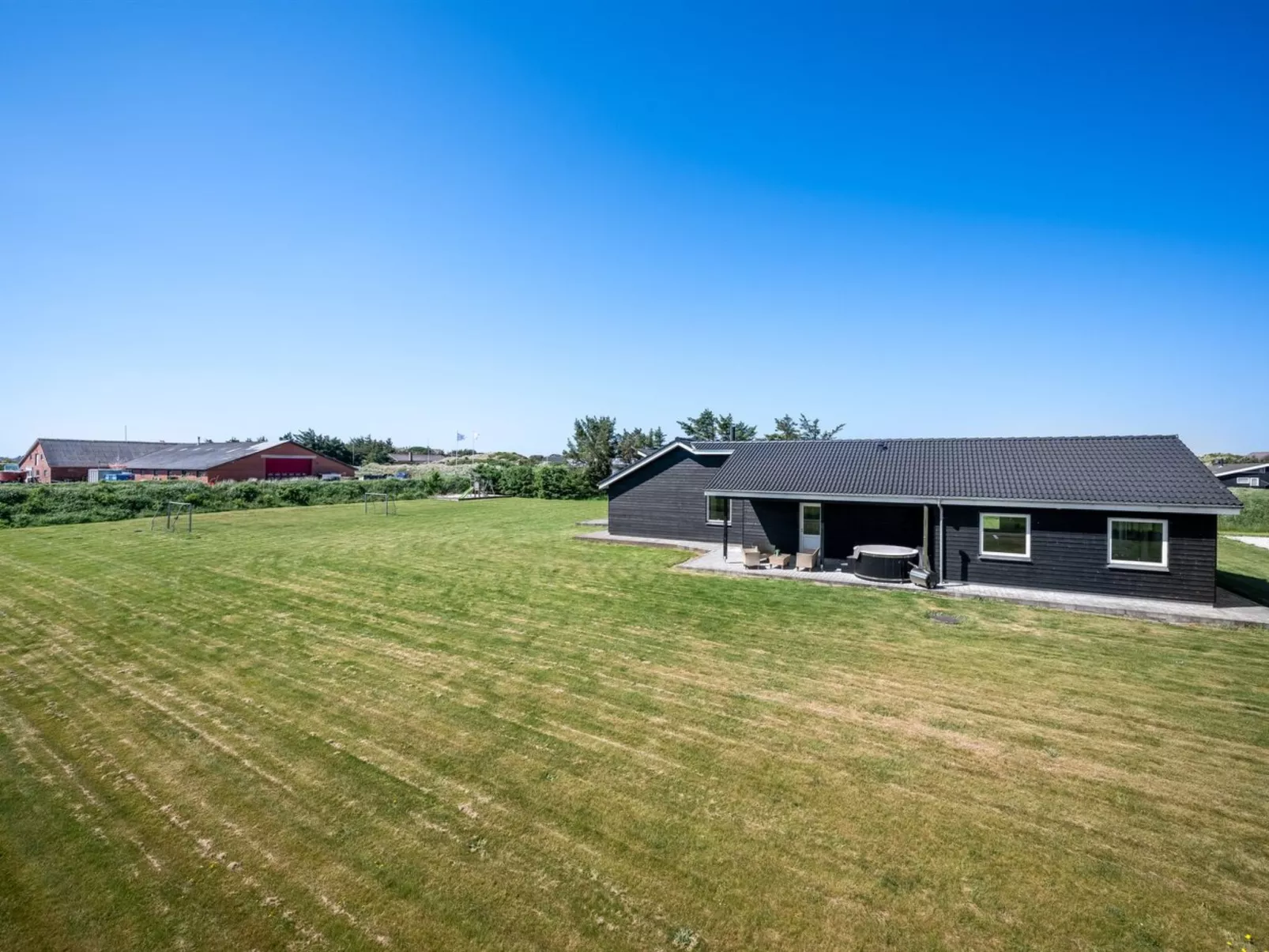 "Germund" - 770m from the sea-Buiten