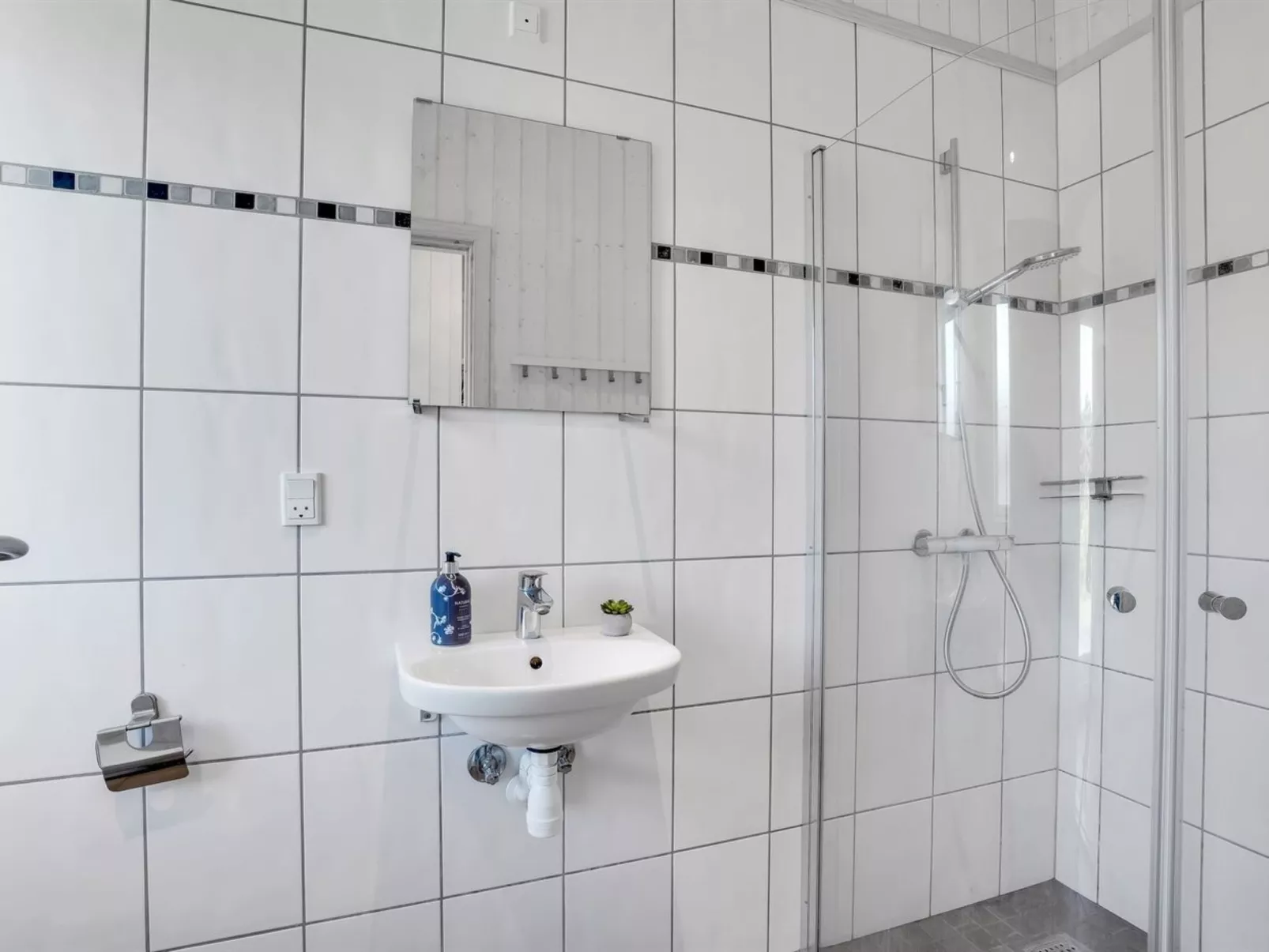 "Kiersten" - 800m from the sea-Binnen