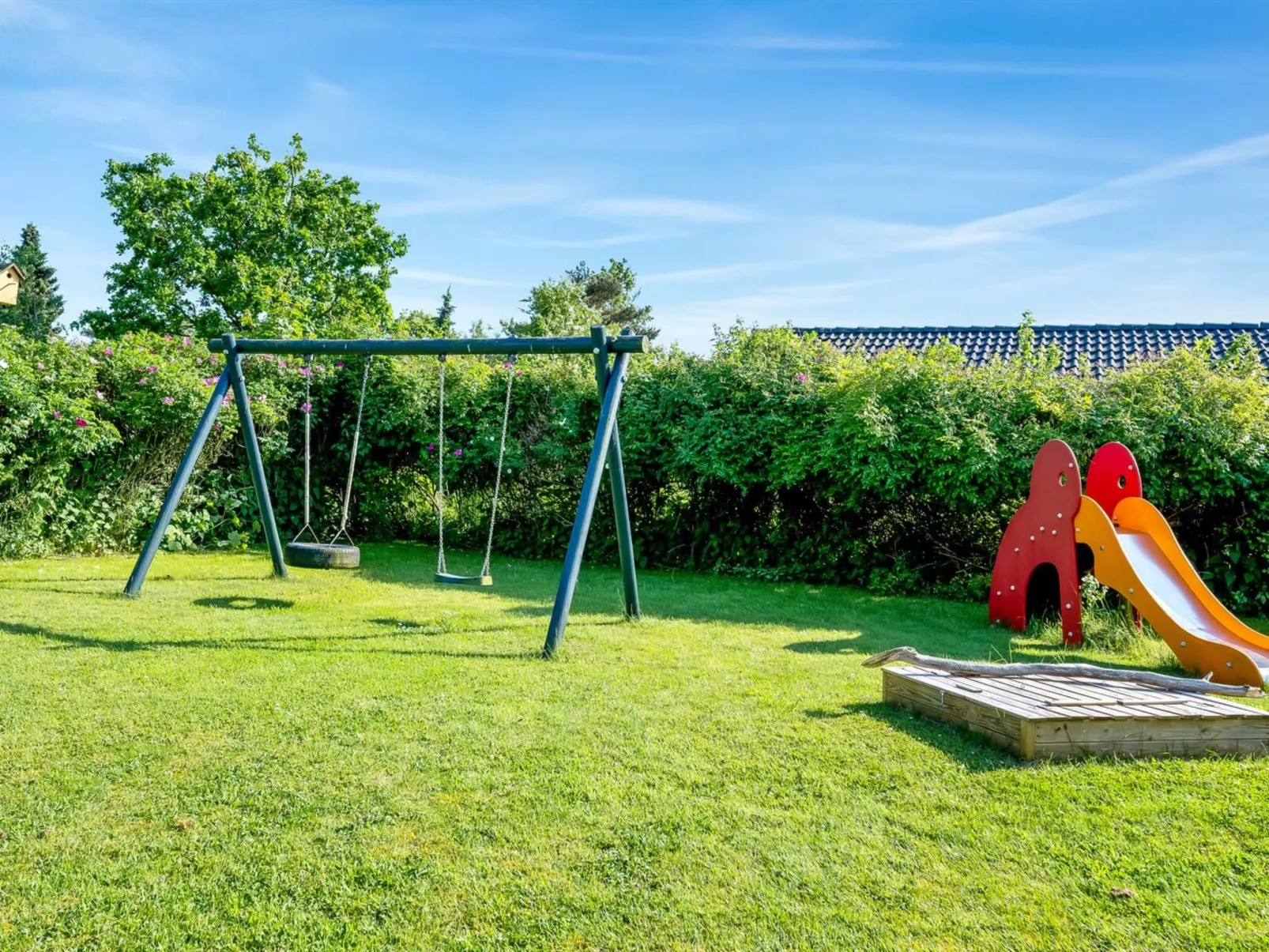 "Guja" - 250m from the sea-Buiten