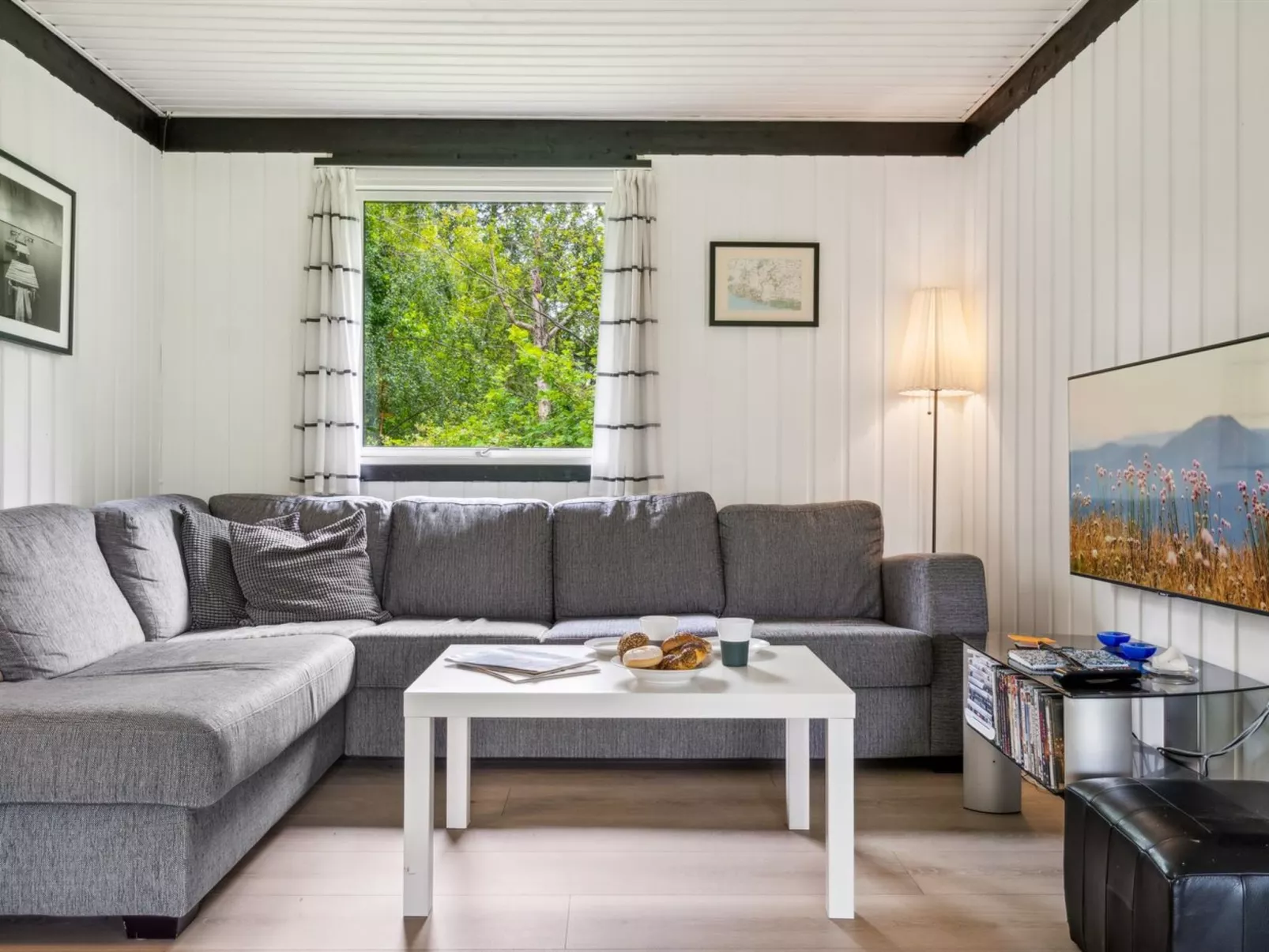 "Sybilla" - 600m from the sea-Binnen