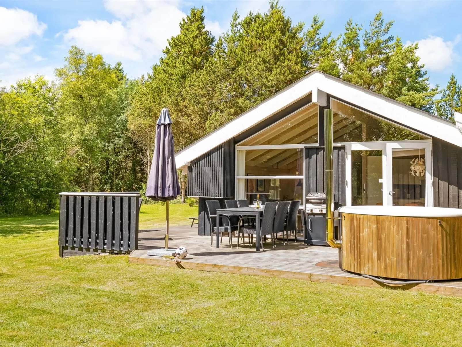 "Amundi" - 500m from the sea-Buiten