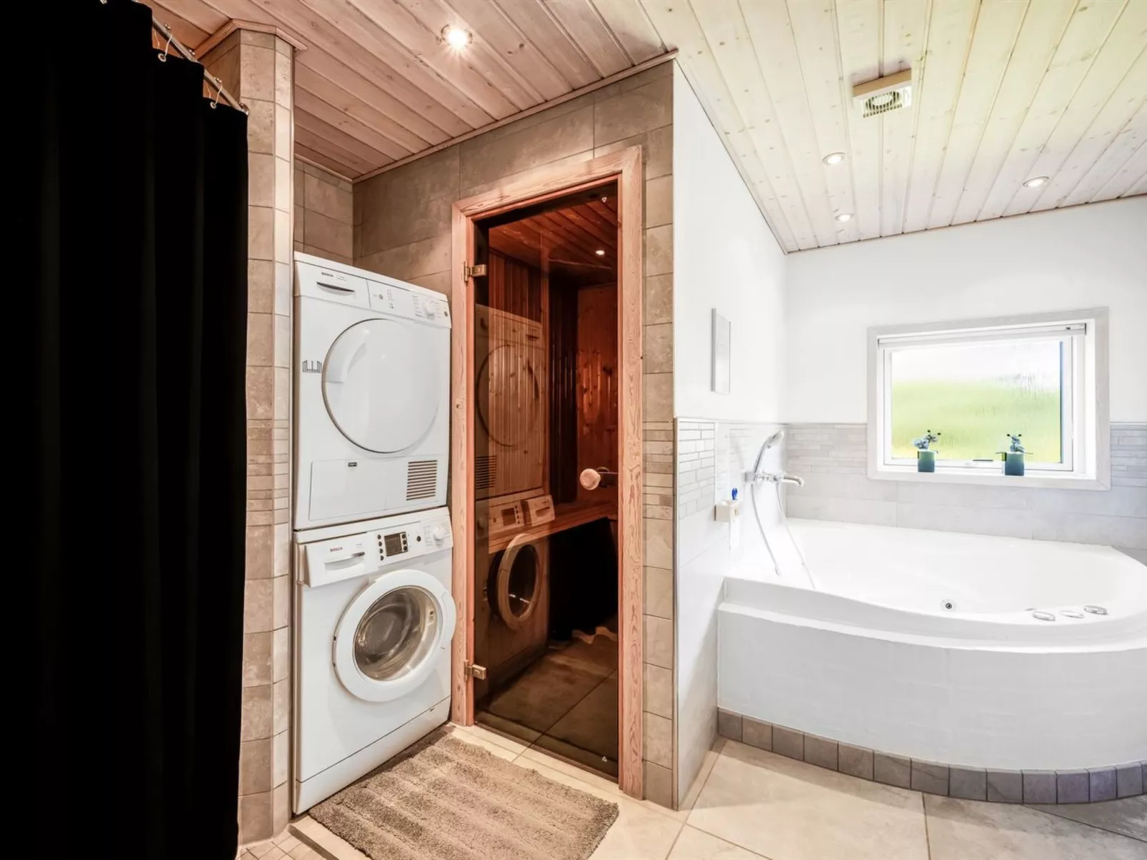 "Fritzi" - 1.7km from the sea-Binnen