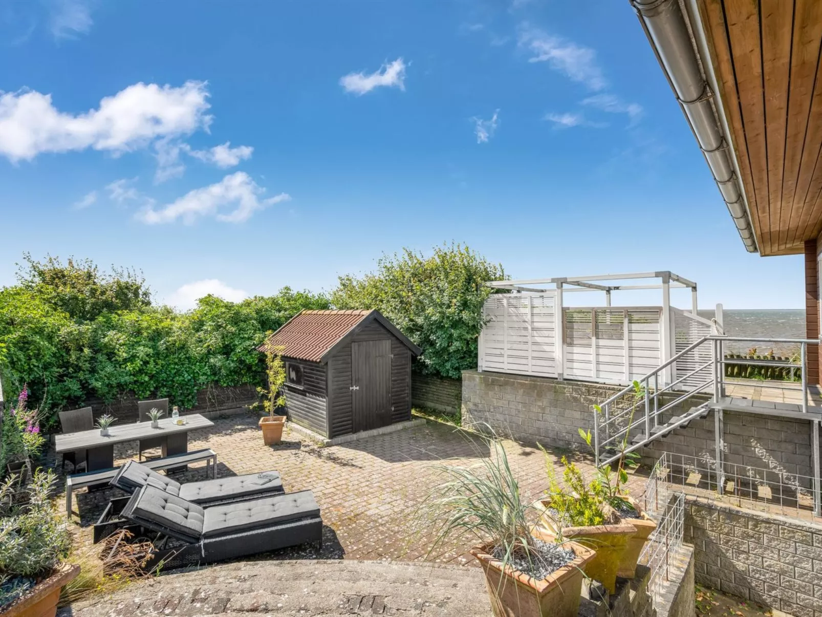 "Evamaria" - 10m from the sea-Buiten