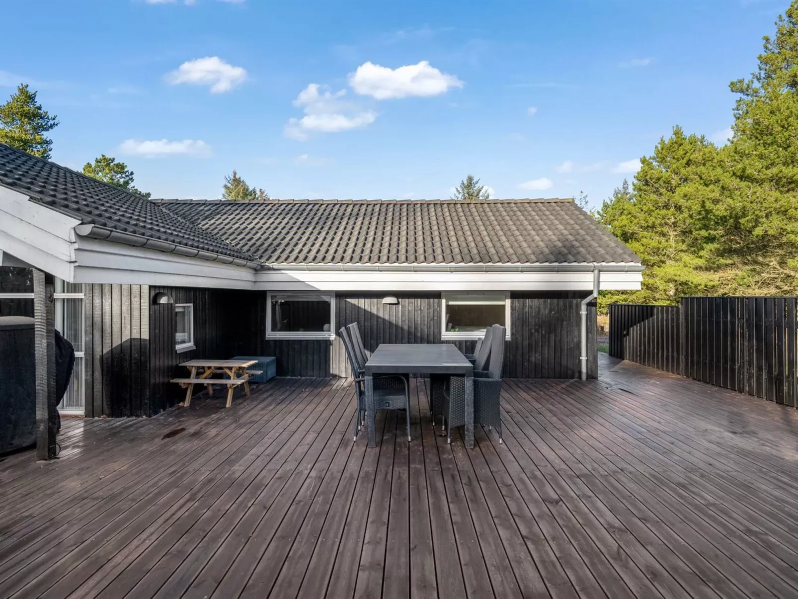 "Elvin" - 2km from the sea-Buiten