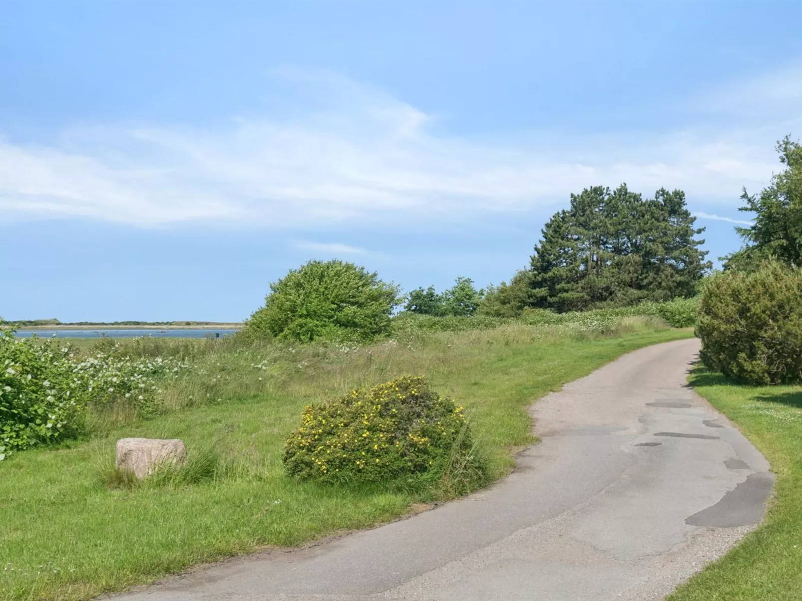 "Dufa" - 200m to the fjord-Buiten