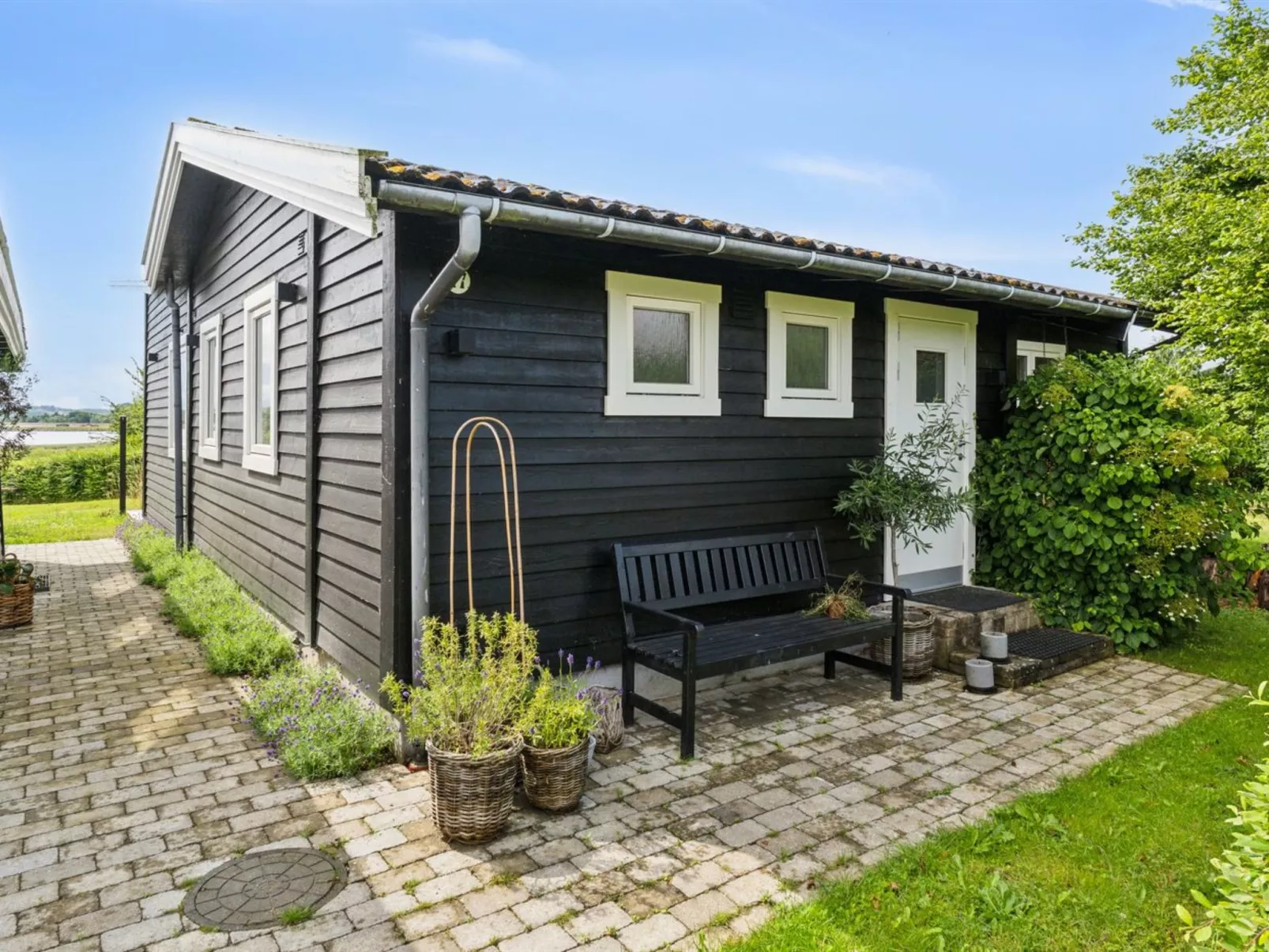 "Eero" - 175m to the fjord