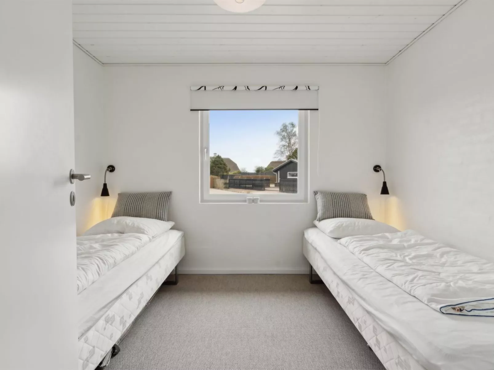 "Dietlinde" - 100m from the sea-Binnen