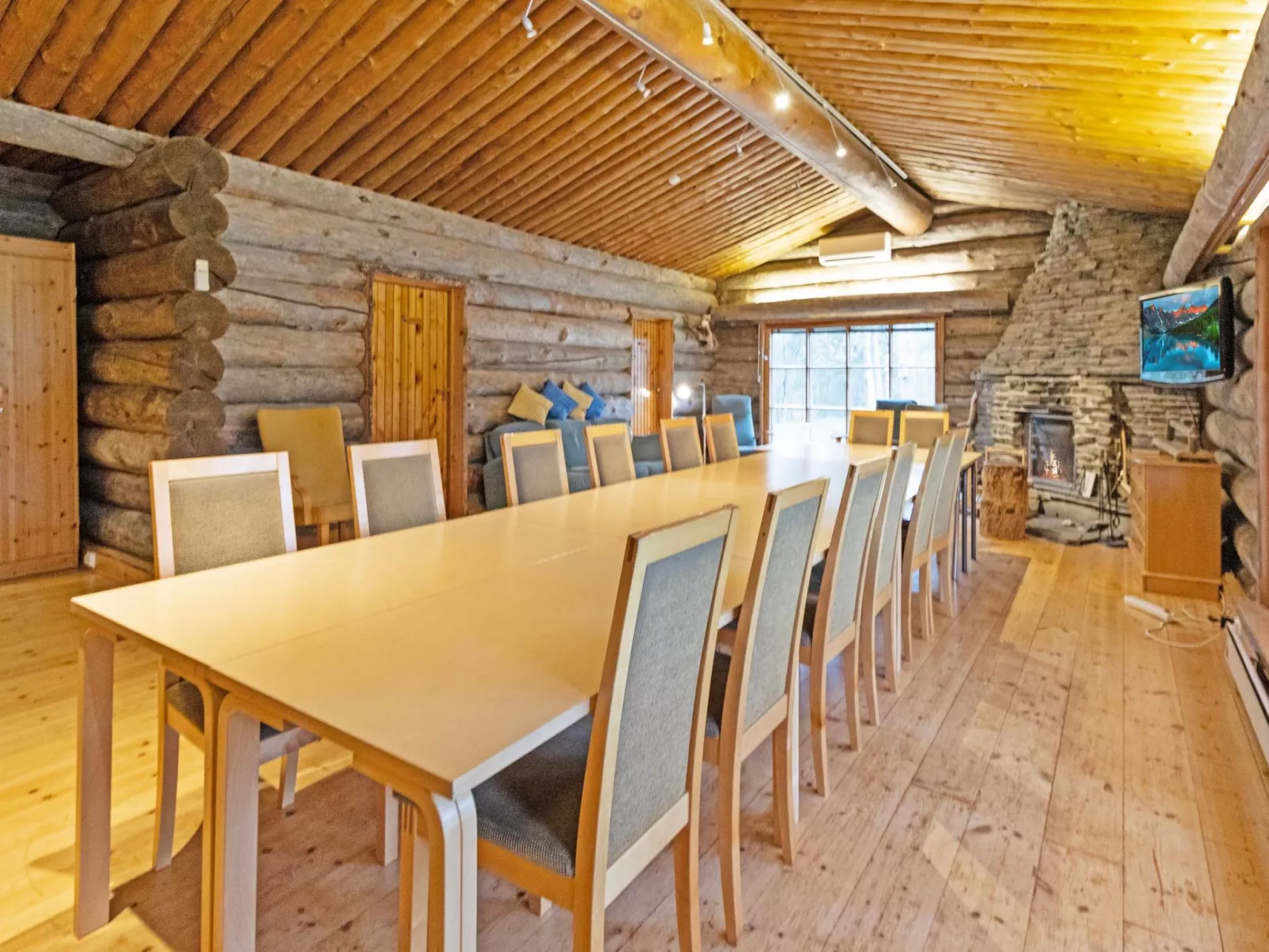 Metsä-luosto-Binnen