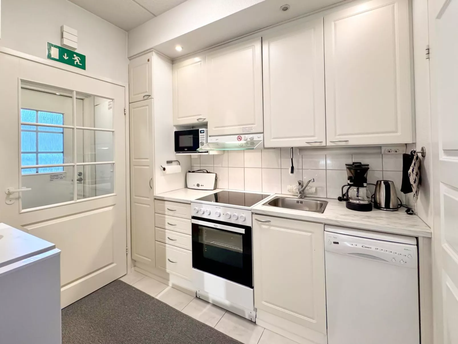 Yllästar 2 as 302-Binnen