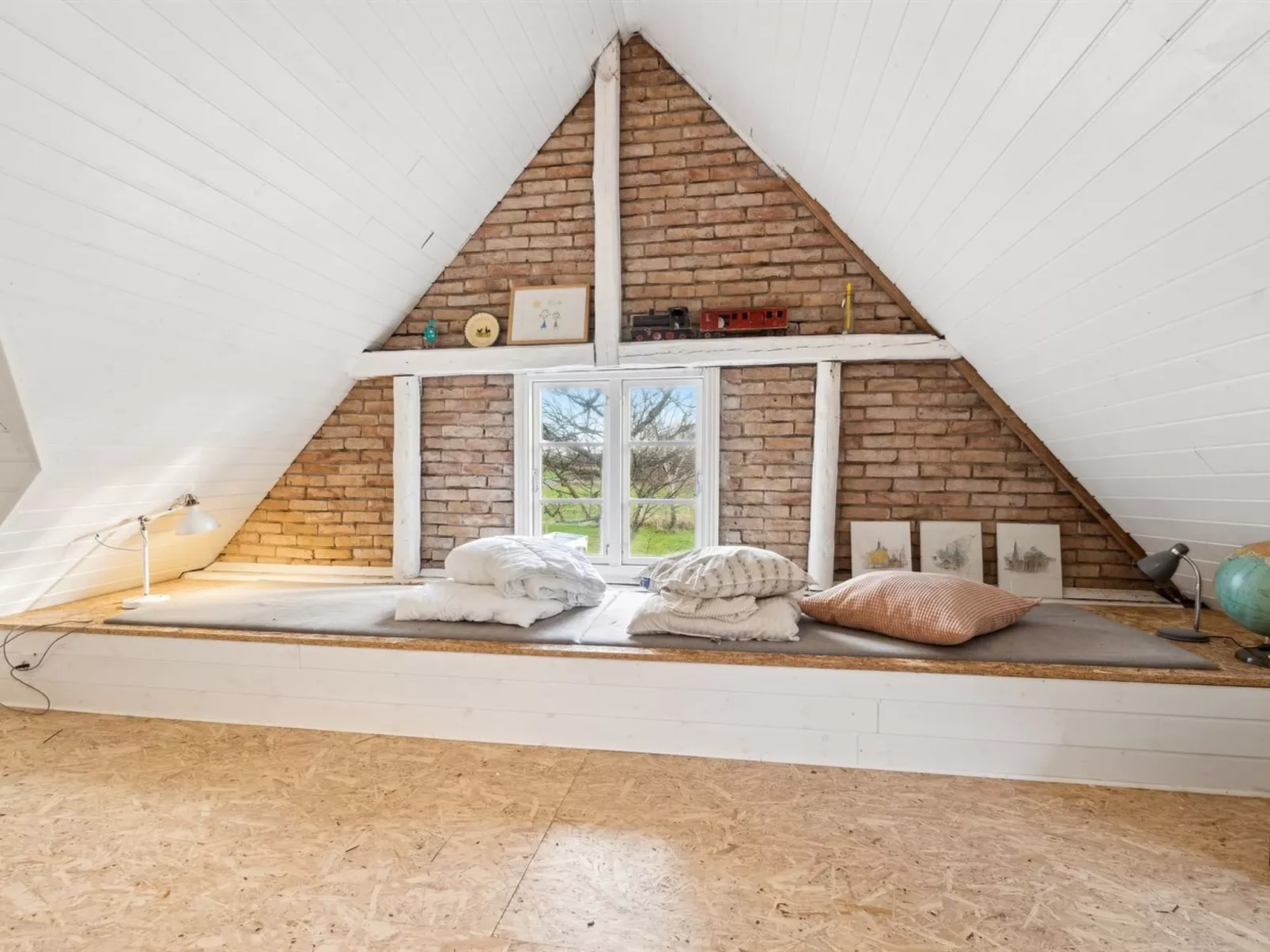 "Aulikki" - 2km from the sea-Binnen