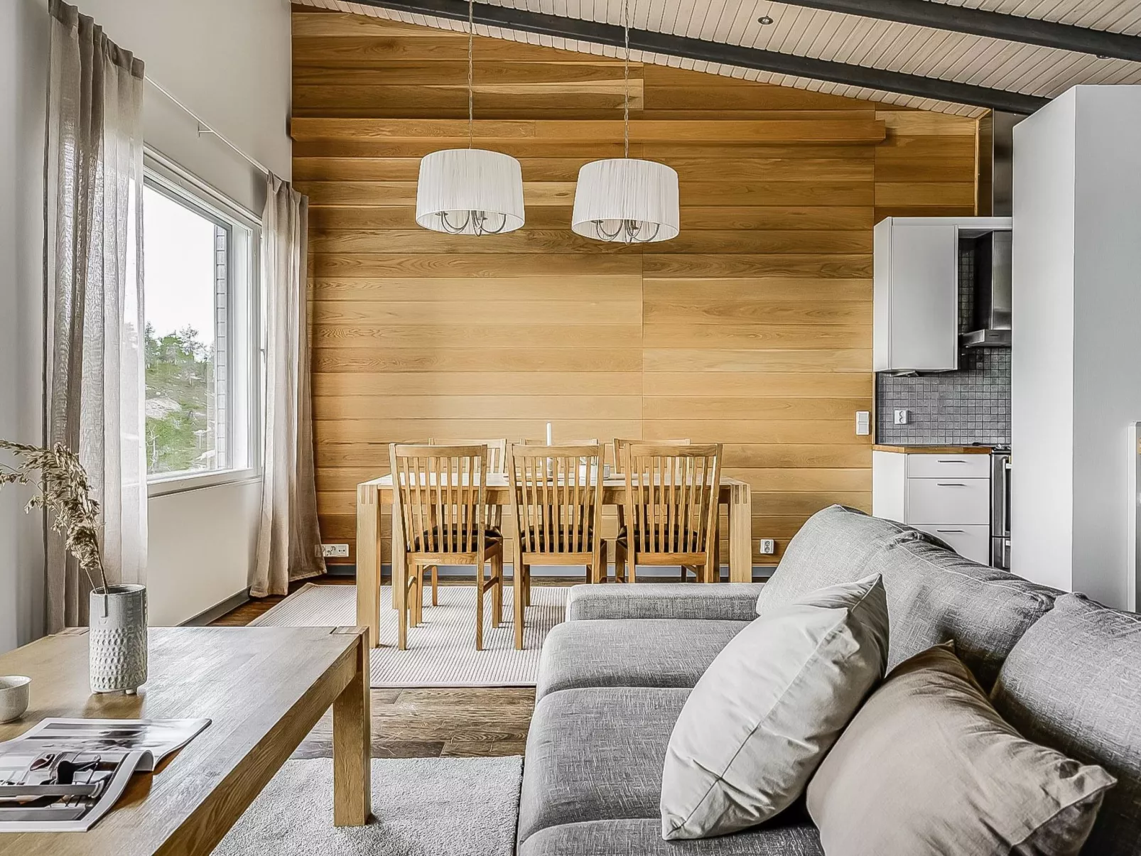 Rukavuorenhuippu 23 b-Binnen